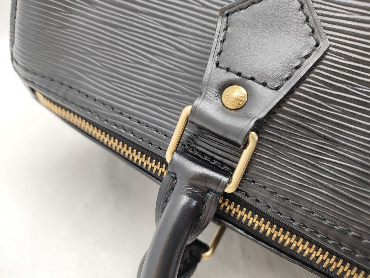 LOUIS VUITTON Epi Speedy 30 Boston Bag M59022 VI0915 Black