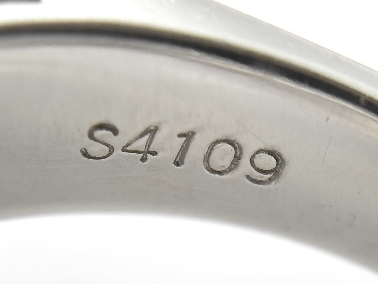 Stainless steel 41.09ct D3.32ct PT900 27.9g ring