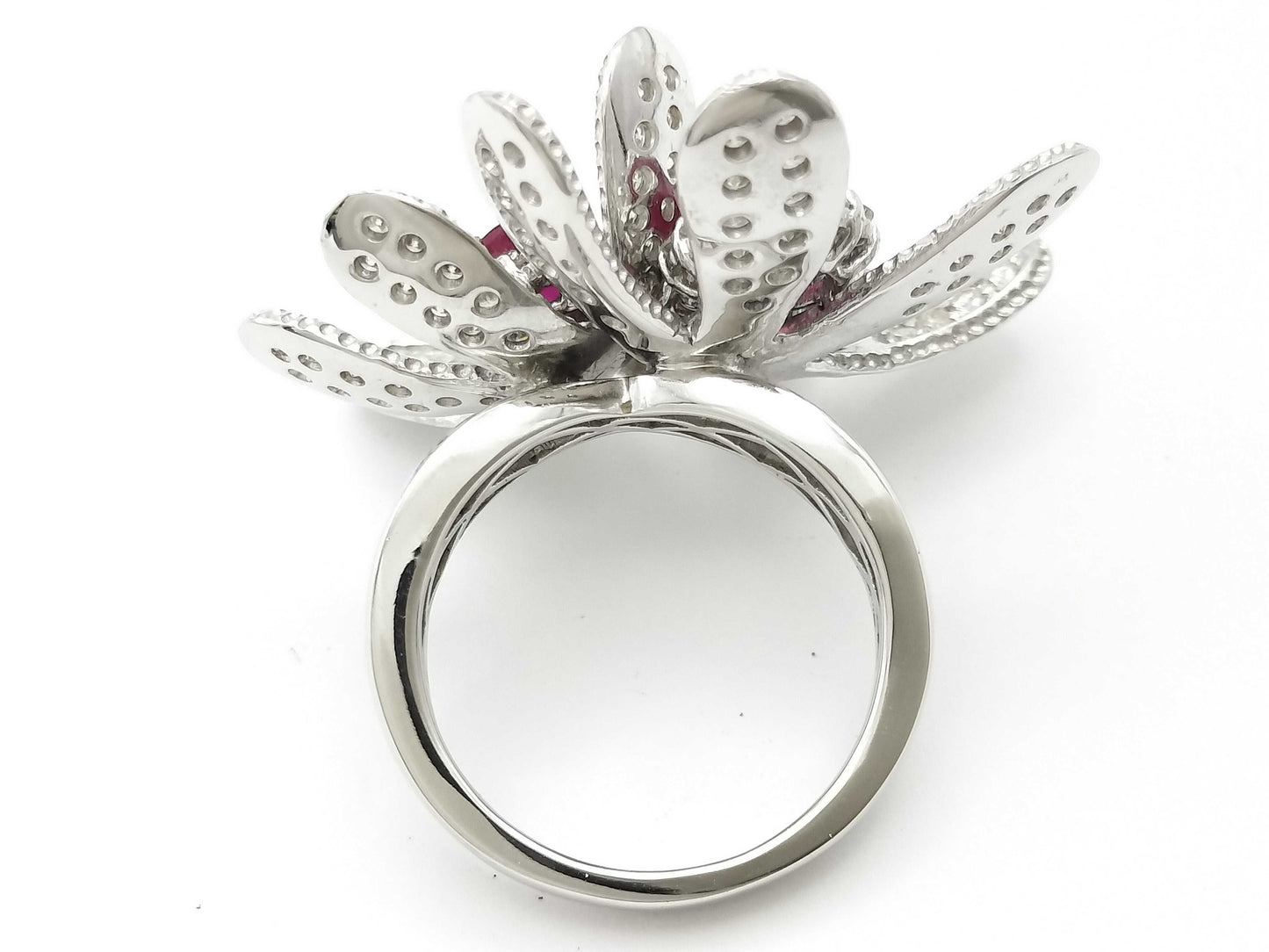 R3.03ct D2.05ct 750 14.6g Ring