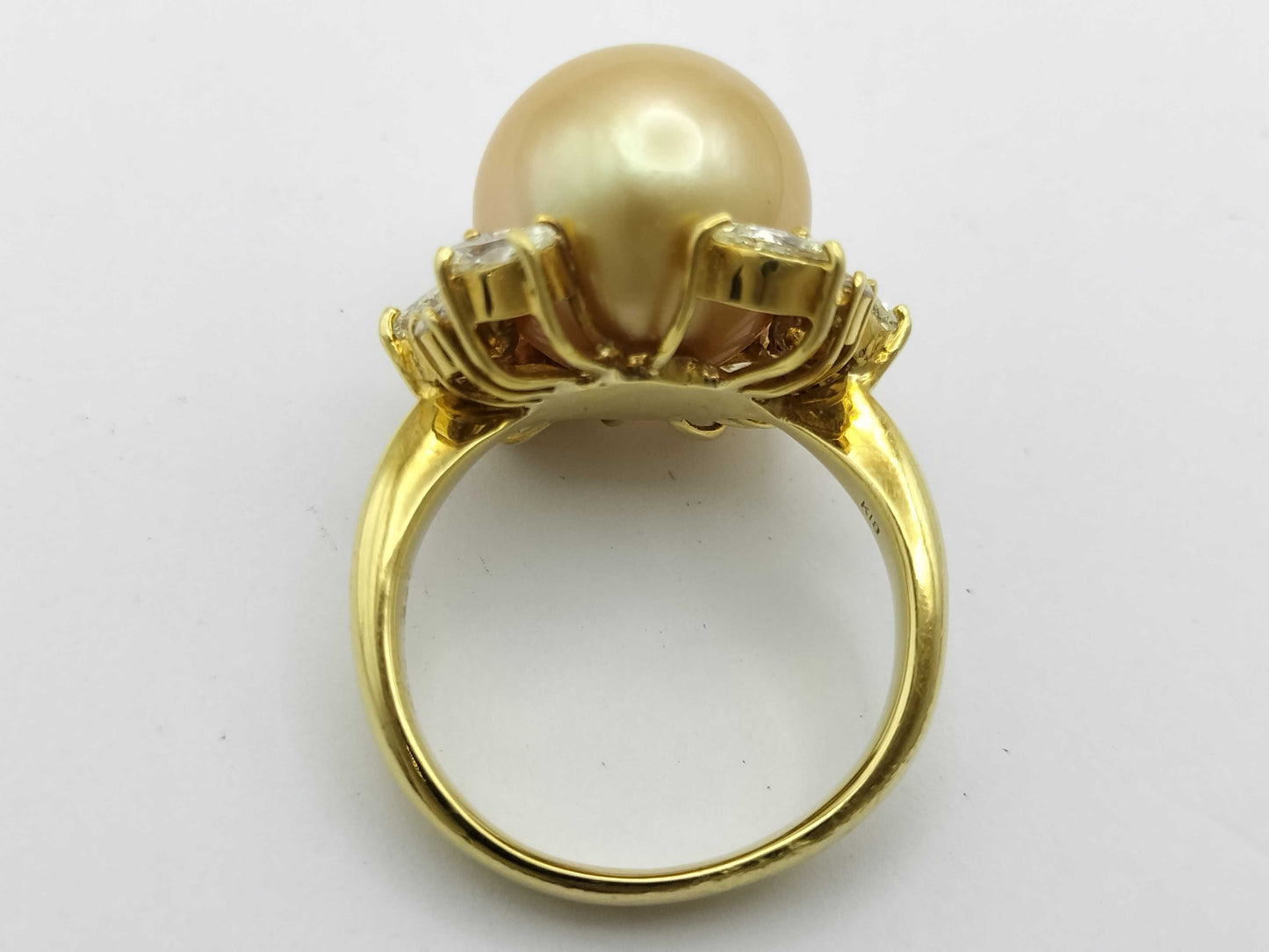 White South Sea Pearl, Diameter: Approx. 13.1mm, D1.35ct, 10.6g, 18K Gold Ring
