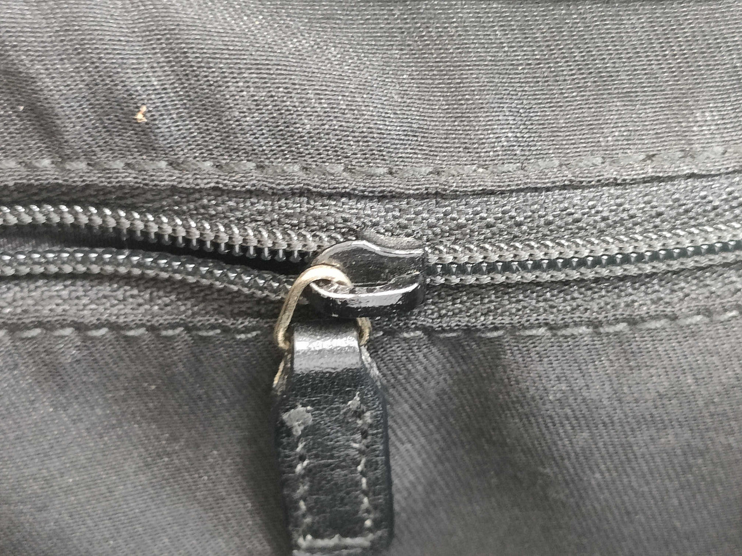 GUCCI Abbey Line Bag Black Handbag