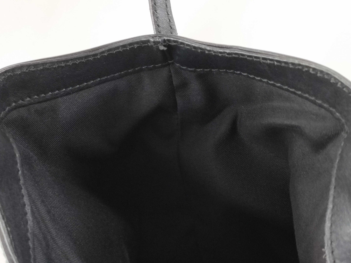 GUCCI Abbey Line Bag Black Handbag
