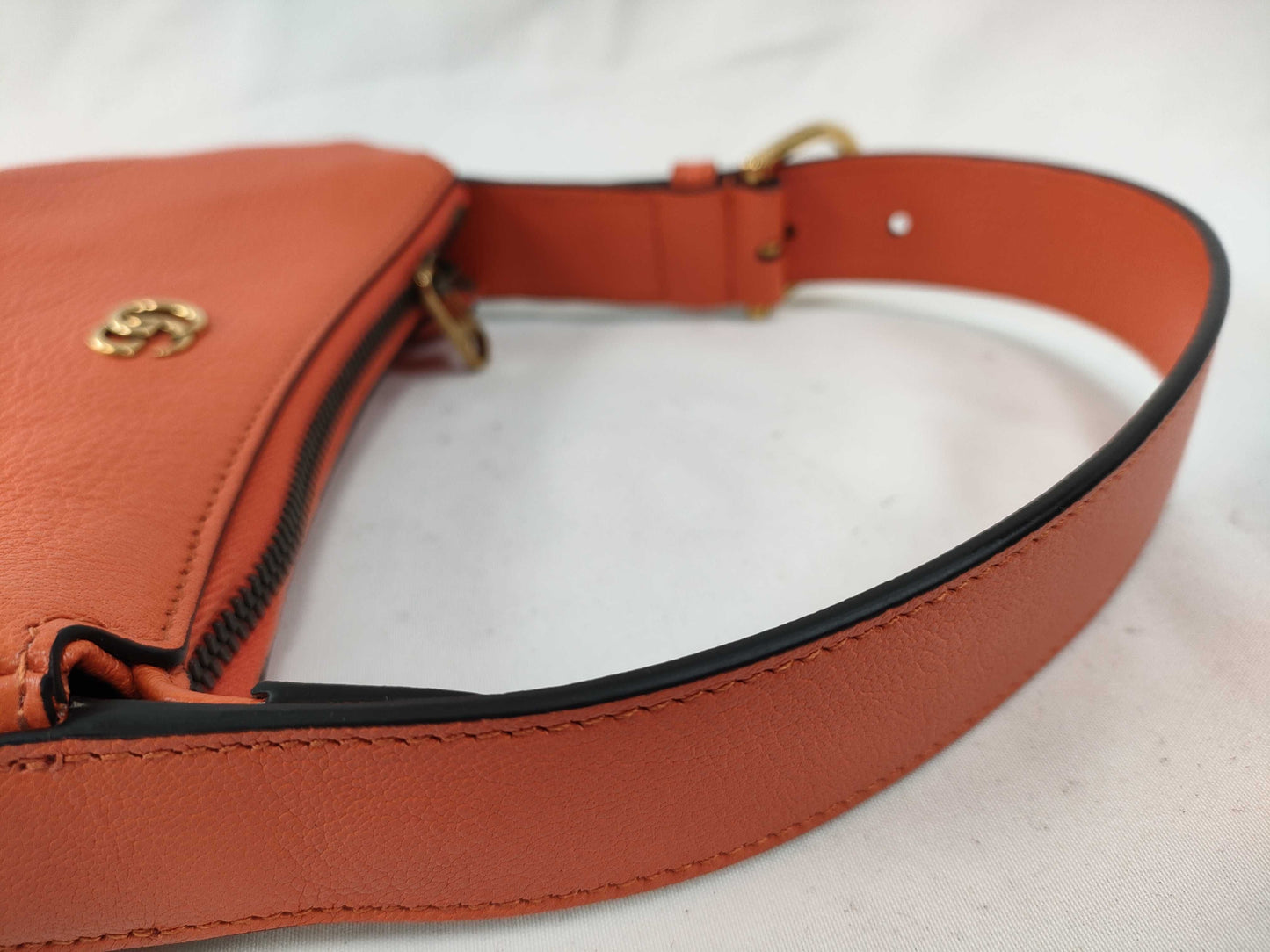 GUCCI Aphrodite One-Shoulder Bag with Dust Bag, 739076