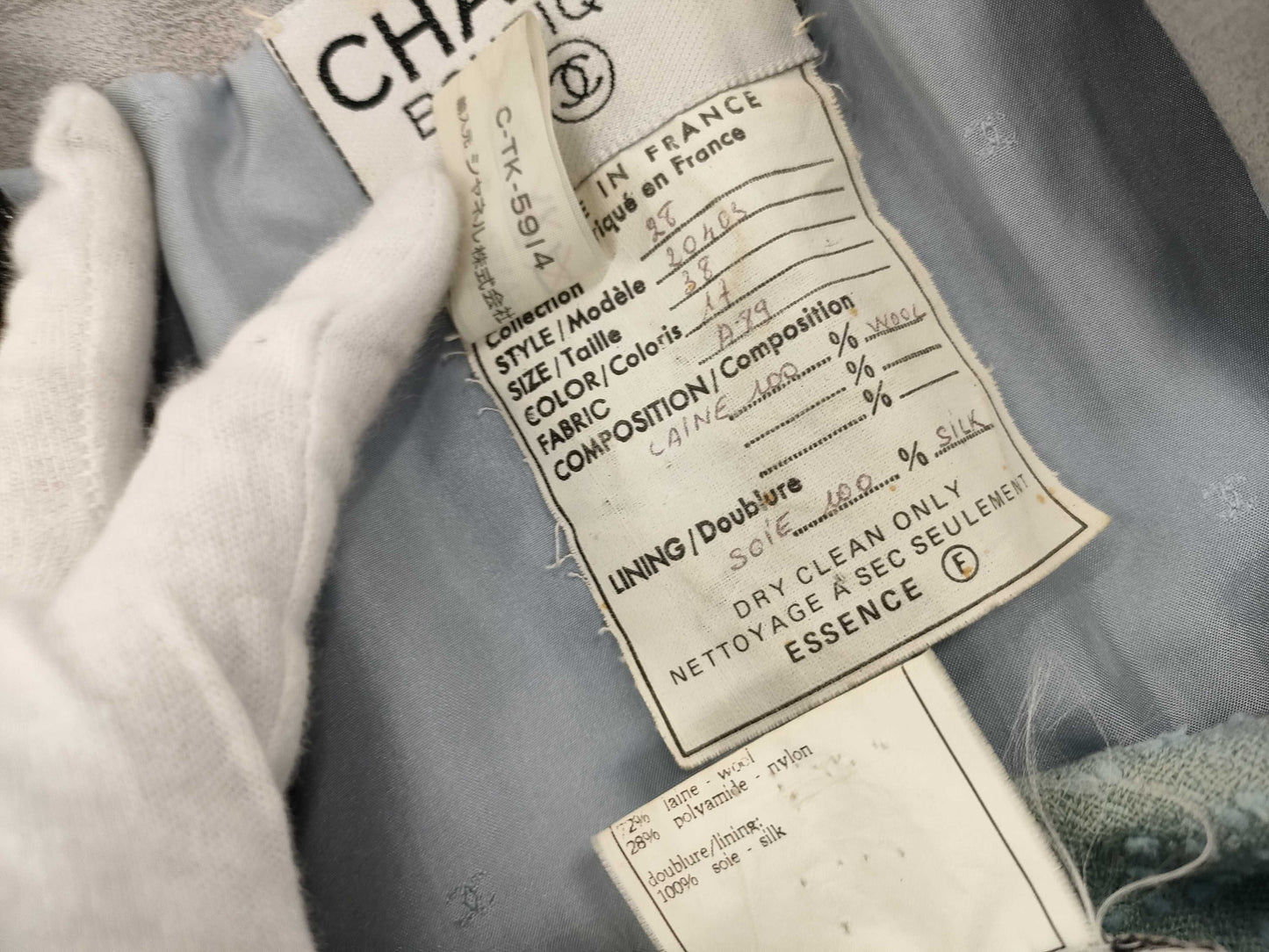 CHANEL CHANEL VINTAGE Tweed Suit Set with hangers Other Apparel