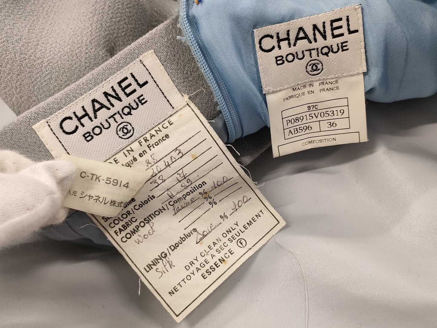 CHANEL CHANEL VINTAGE Tweed Suit Set with hangers Other Apparel