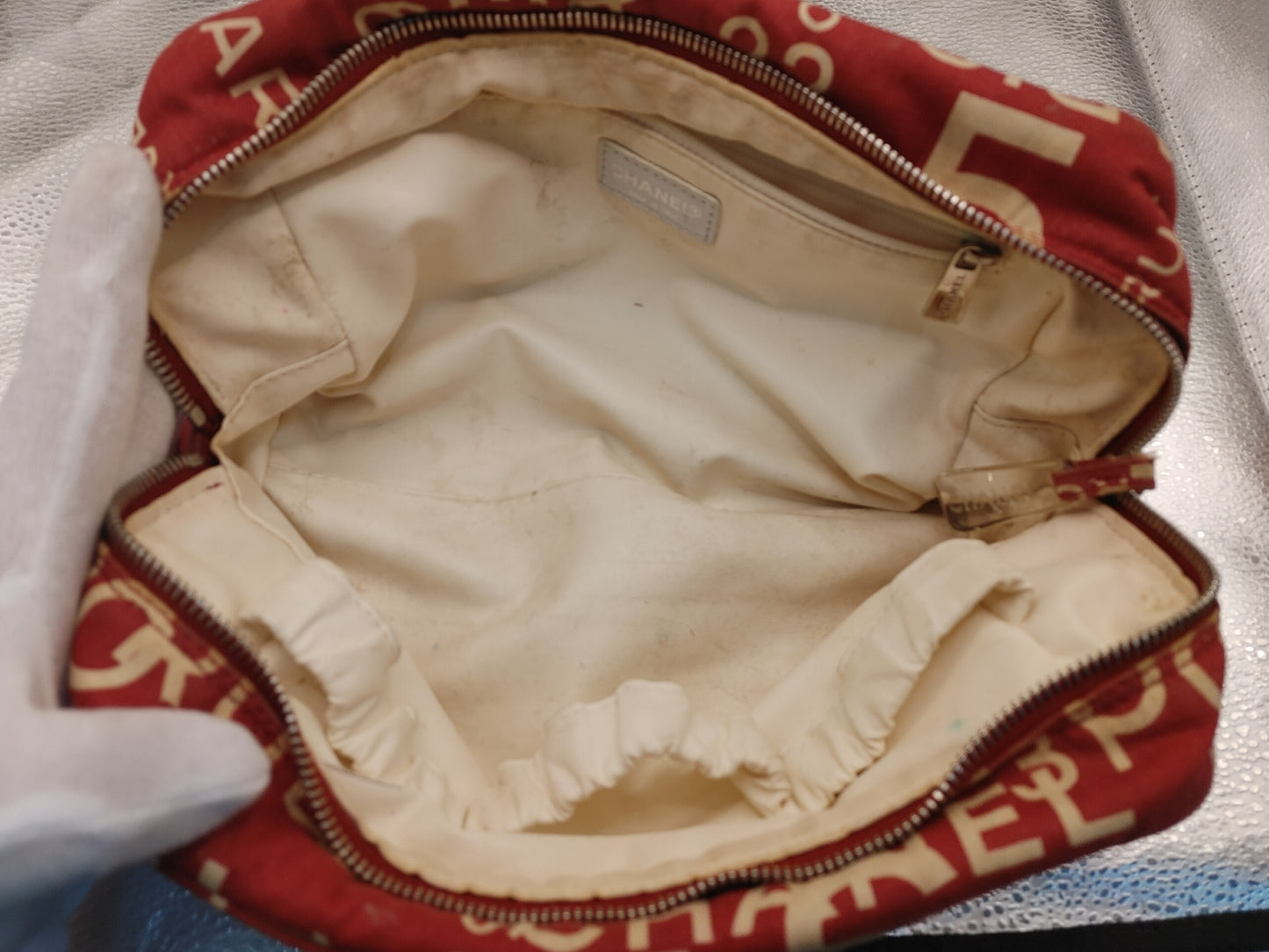 CHANEL Bi-Cea Line Cosmetic Pouch with Seal 7482161 Canvas Red Pouch