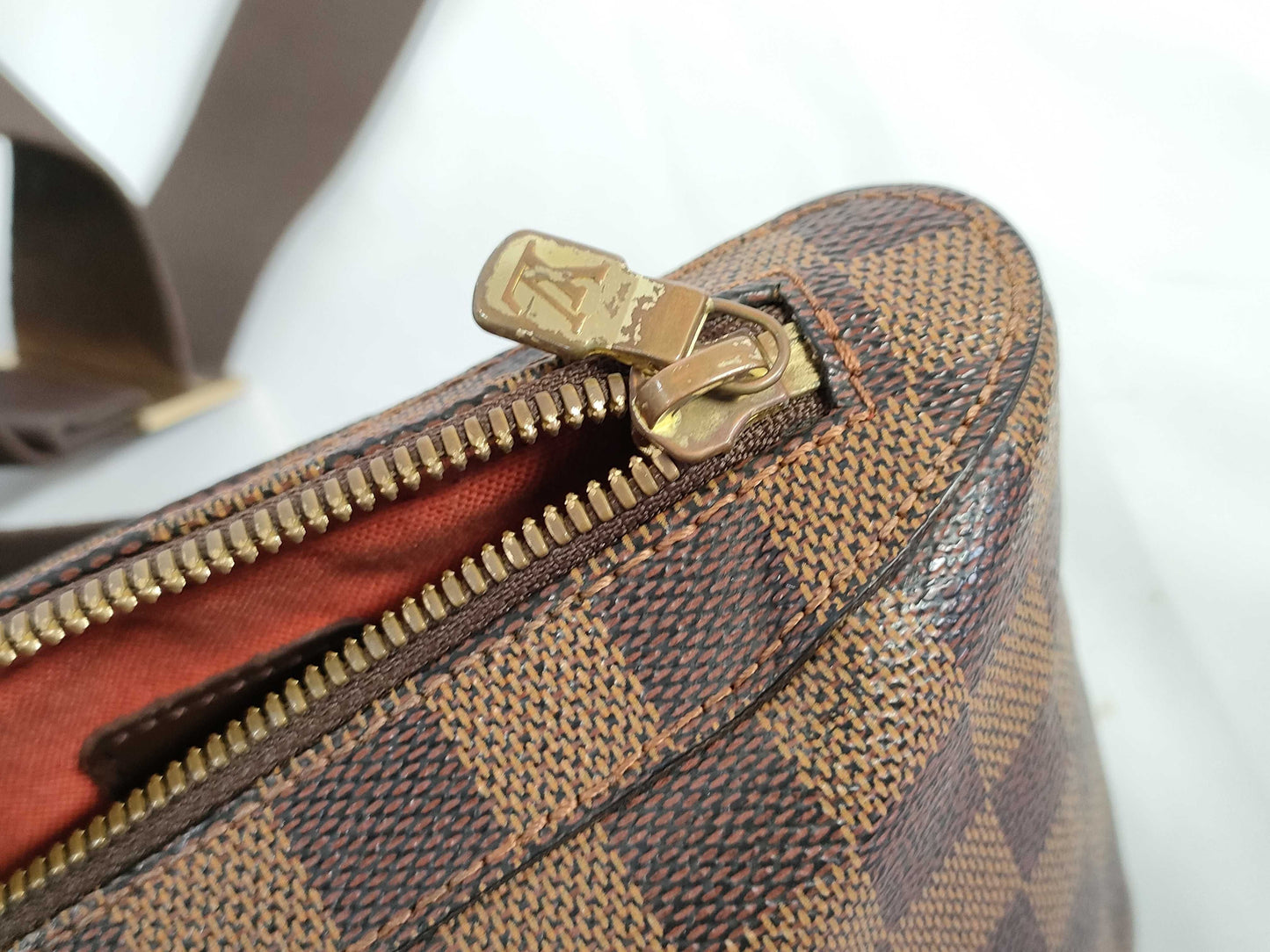 LOUIS VUITTON Damier Louis Vuitton Geronimos Damier Shoulder Bag