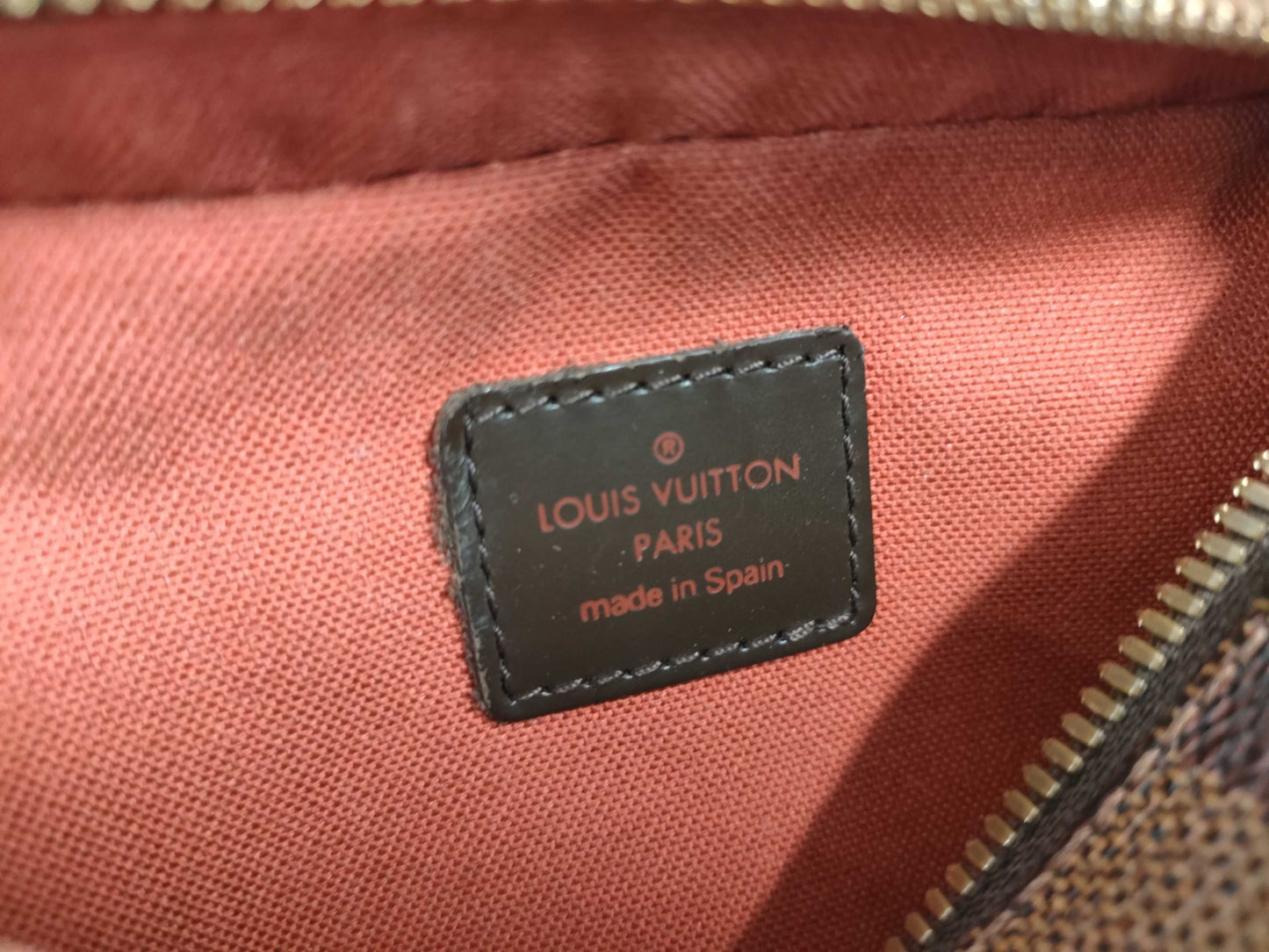 LOUIS VUITTON Damier Louis Vuitton Geronimos Damier Shoulder Bag