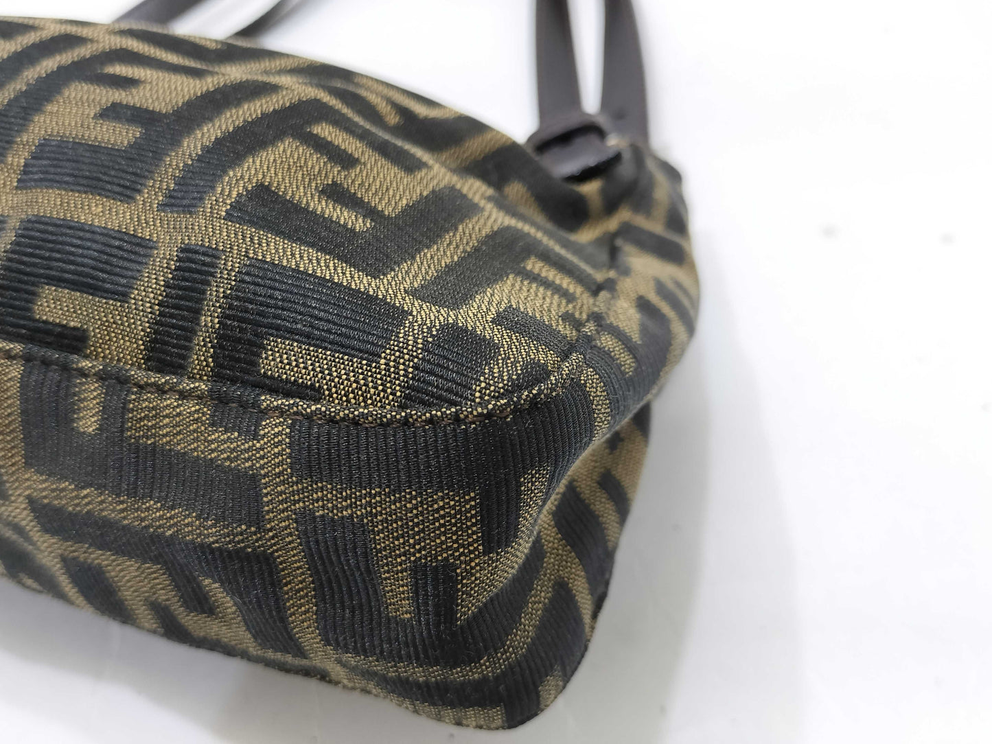 FENDI Zucca pattern Mamma Bucket Zucca handbag