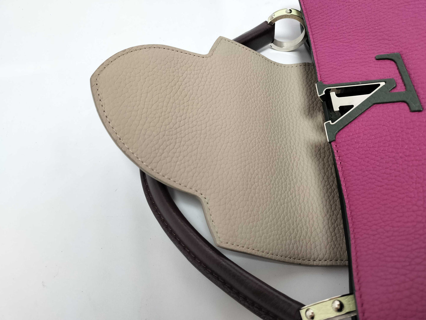 LOUIS VUITTON M94387 Capucines MM Fuchsia Pink Beige Brown Handbag
