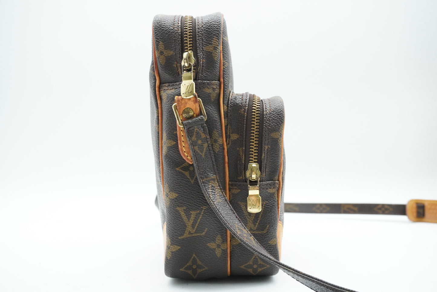 LOUIS VUITTON Monogram Amazon M45236 Shoulder Bag
