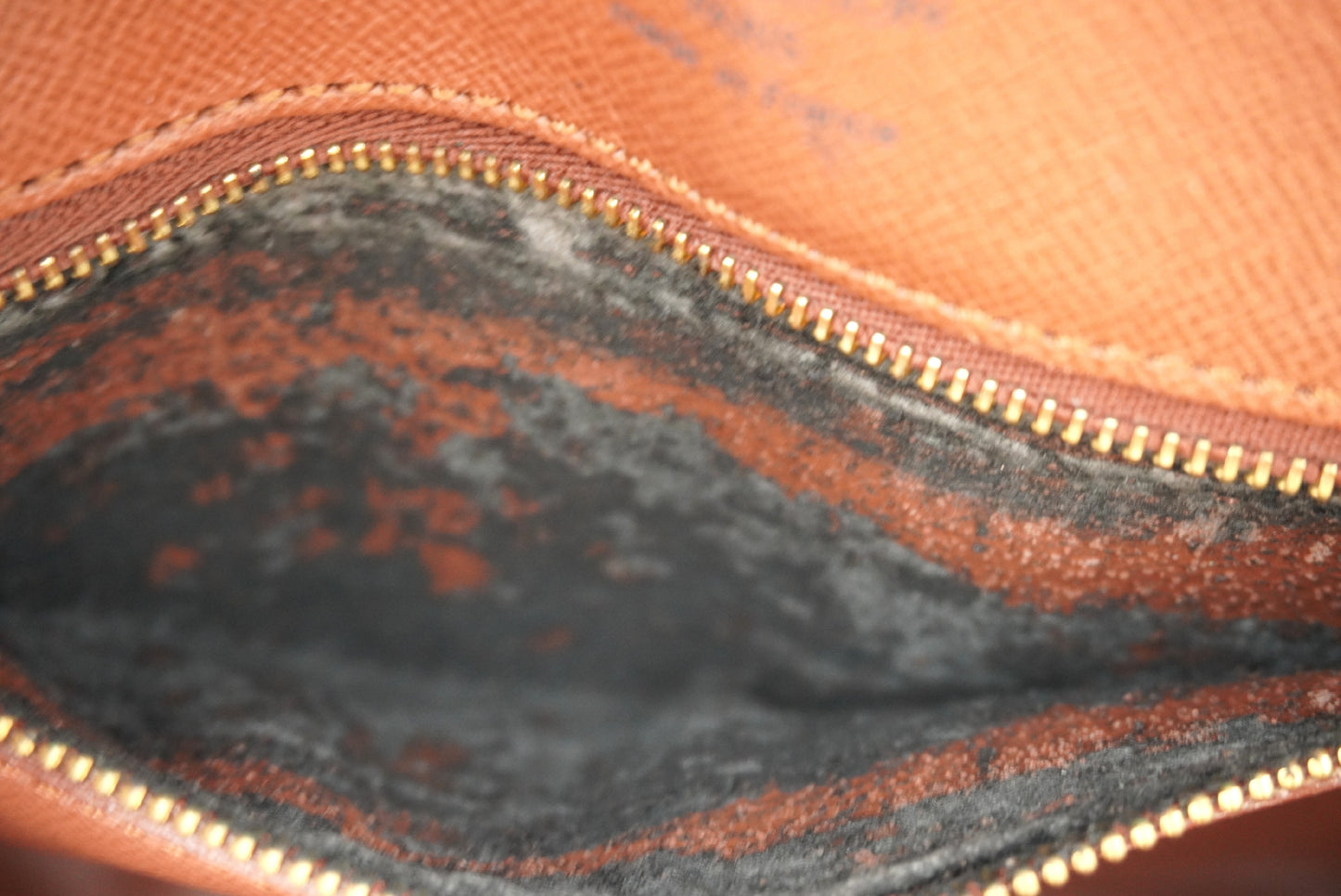 LOUIS VUITTON Monogram Saint-Cloud GM M51242 Shoulder Bag