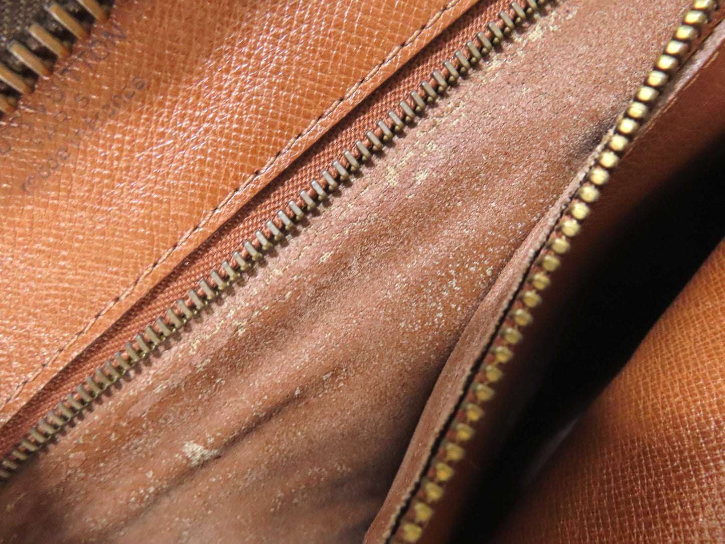 LOUIS VUITTON Monogram Louis Vuitton Amazon Monogram Shoulder Bag
