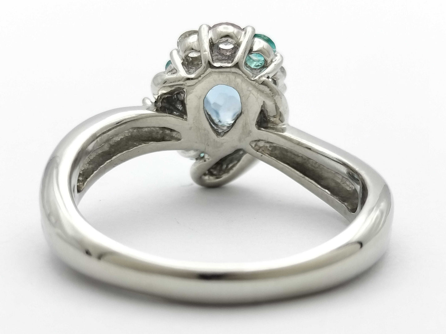 AQ 0.61ct Paraiba tourmaline 0.17ct D 0.10ct PT900 8.4g ring