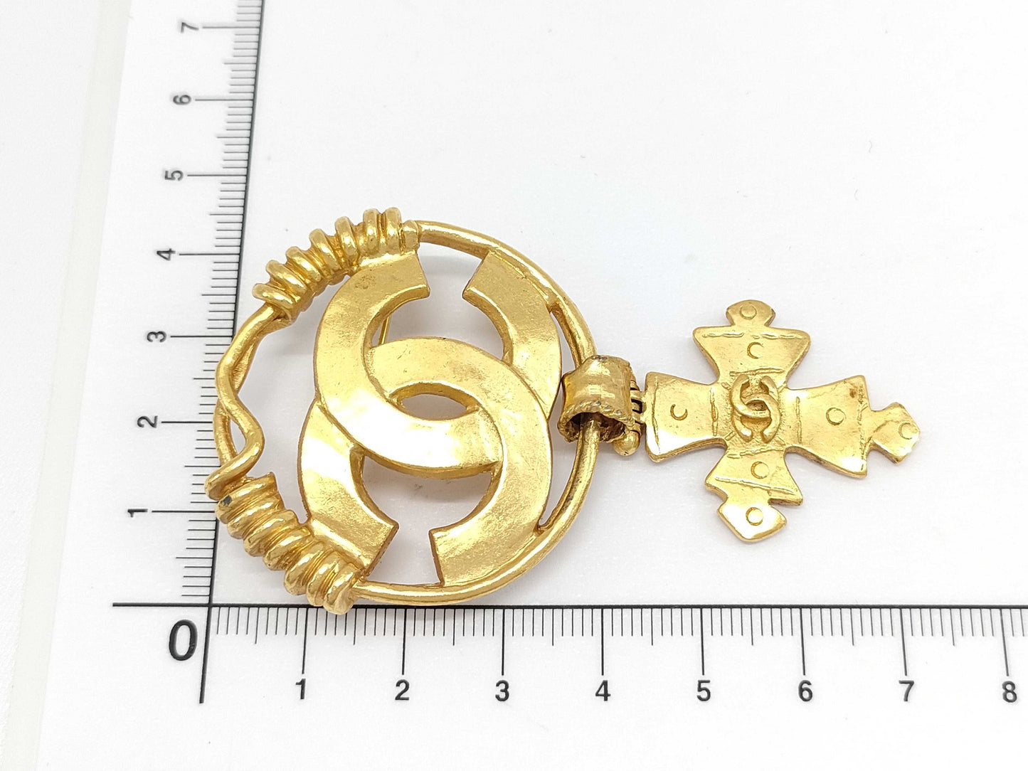 CHANEL Chanel Swing 94P Brooch