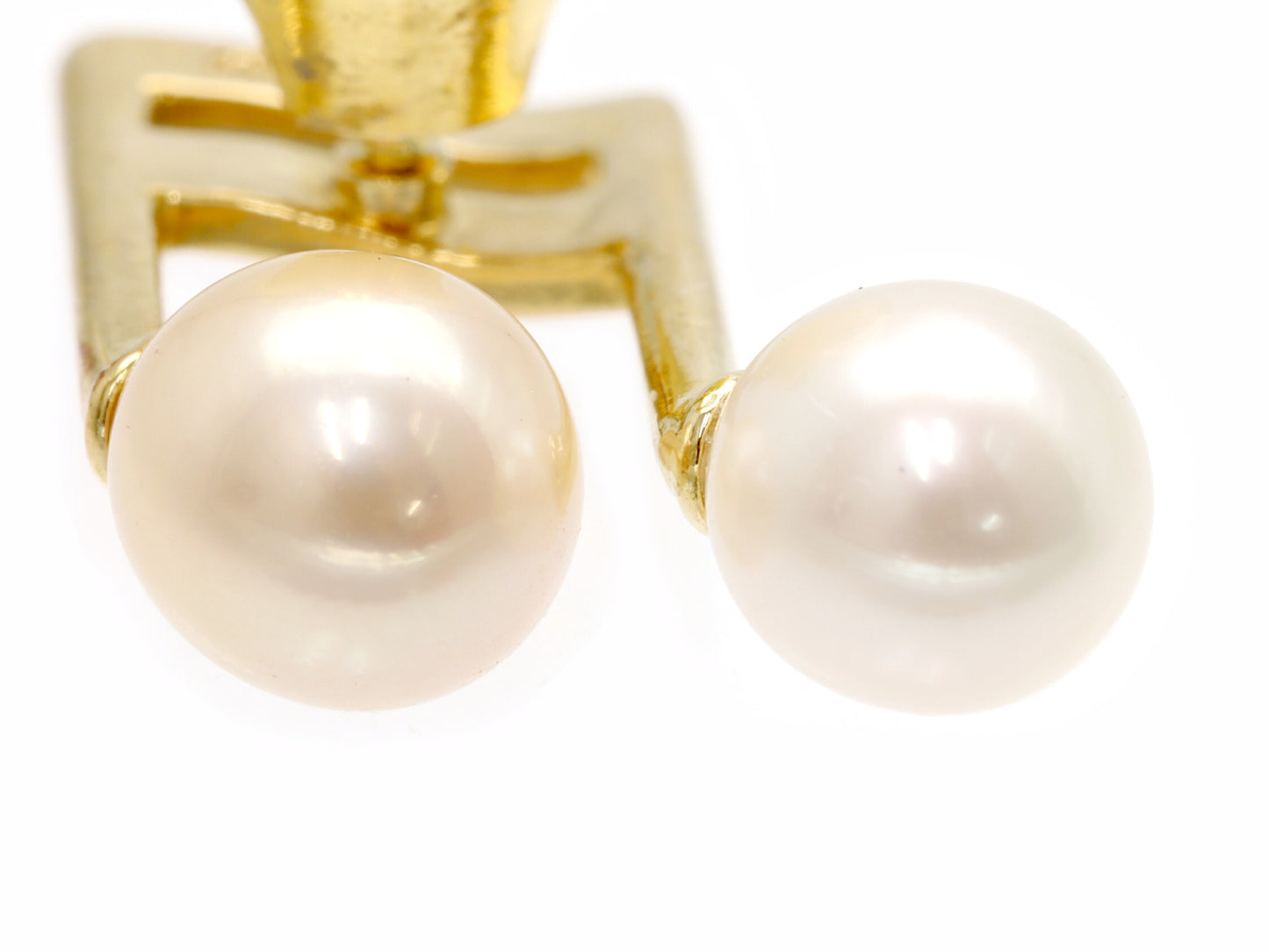 TASAKI Freshwater Pearl Diameter Approx. 5.7/5.9mm K18 1.6g Brooch