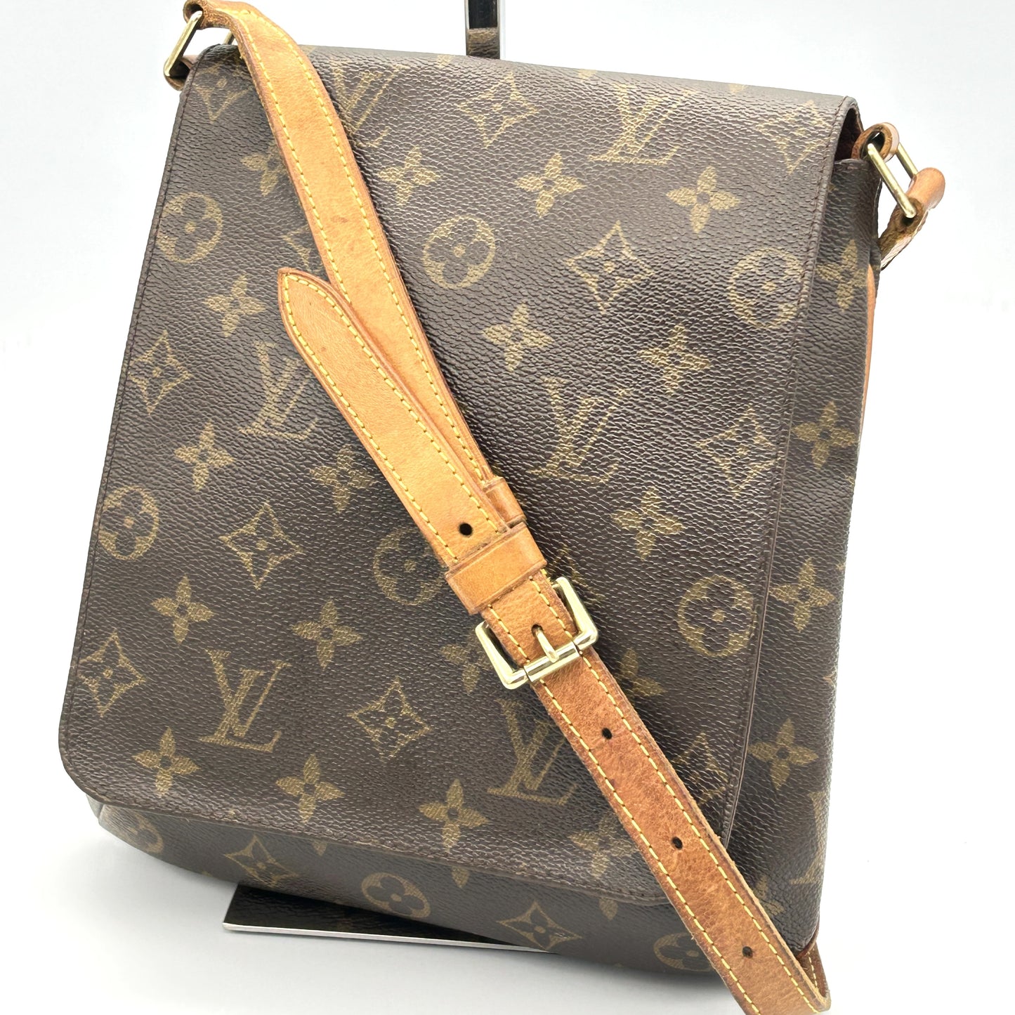 LOUIS VUITTON Musette Salsa Short Monogram Shoulder Bag