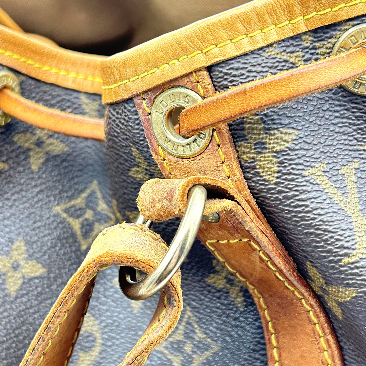 LOUIS VUITTON Noe Drawstring Shoulder Bag