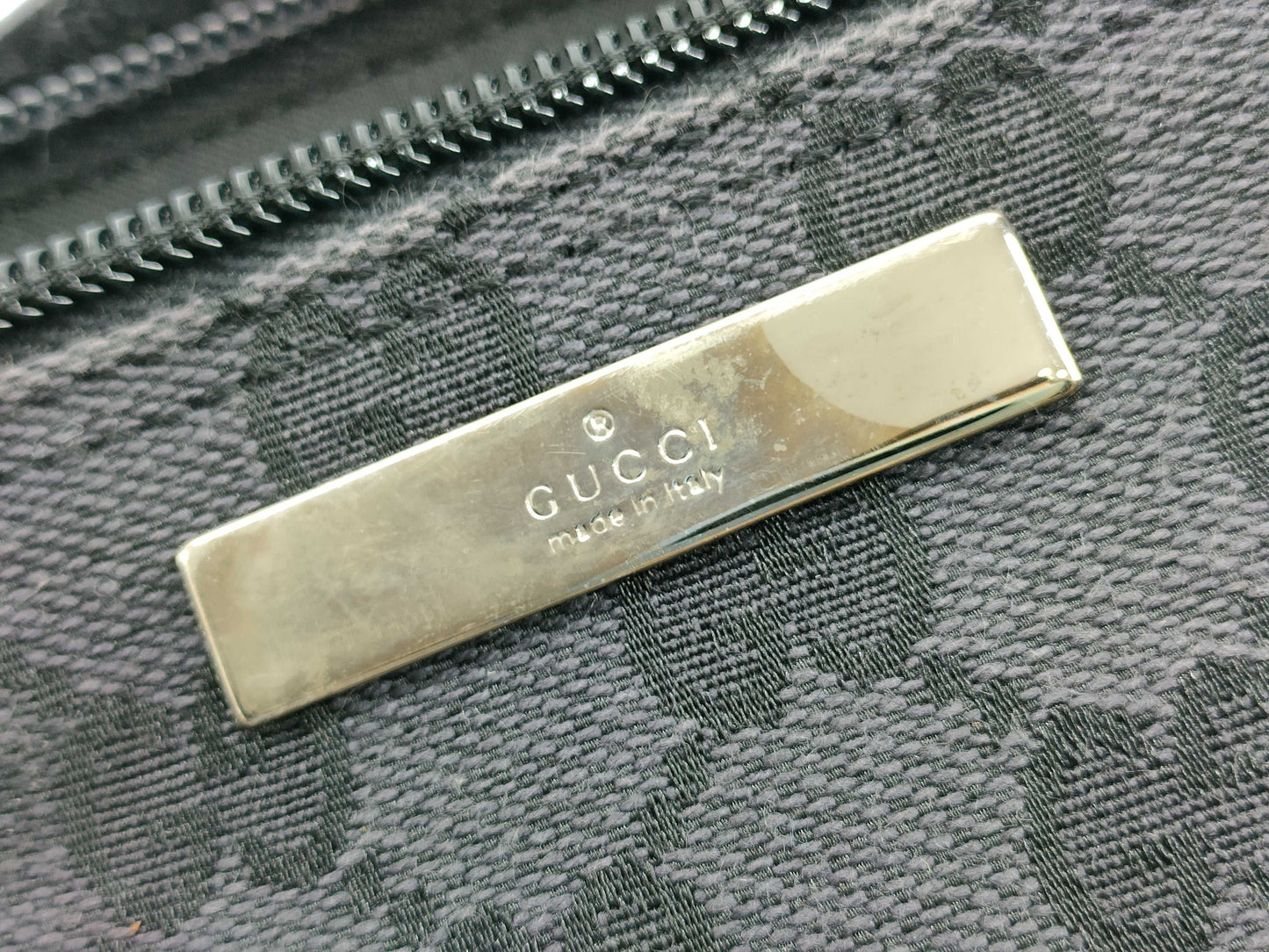GUCCI GG Canvas Handbag with Accessory Pouch and Leather GG Pattern