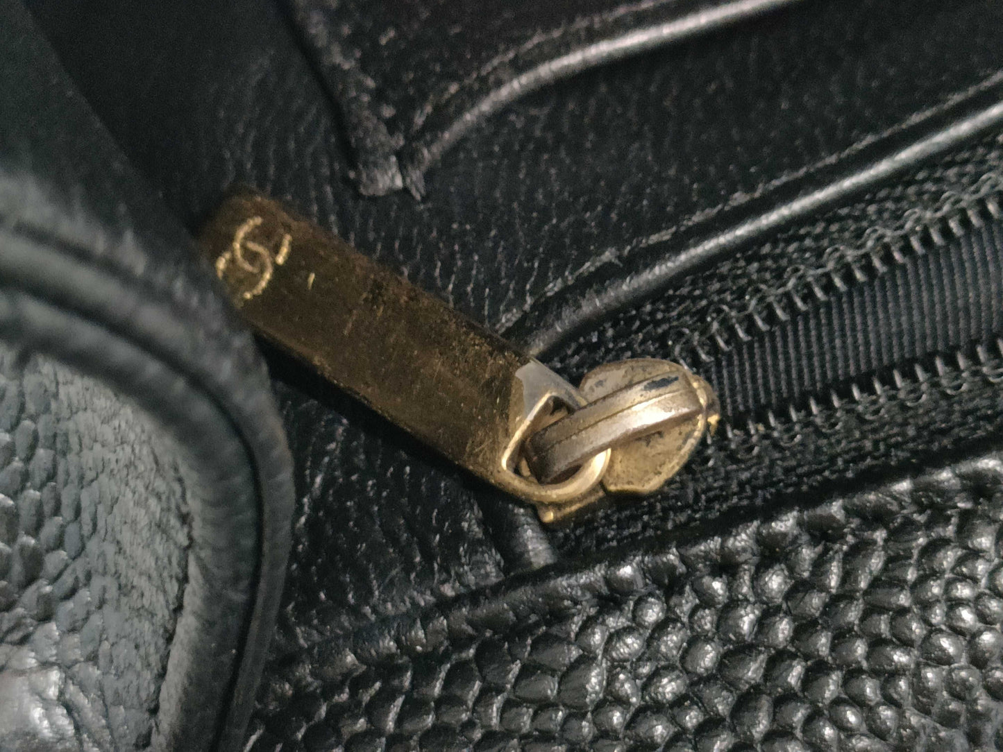 CHANEL Caviar Skin Matelasse Jumbo Shoulder Bag