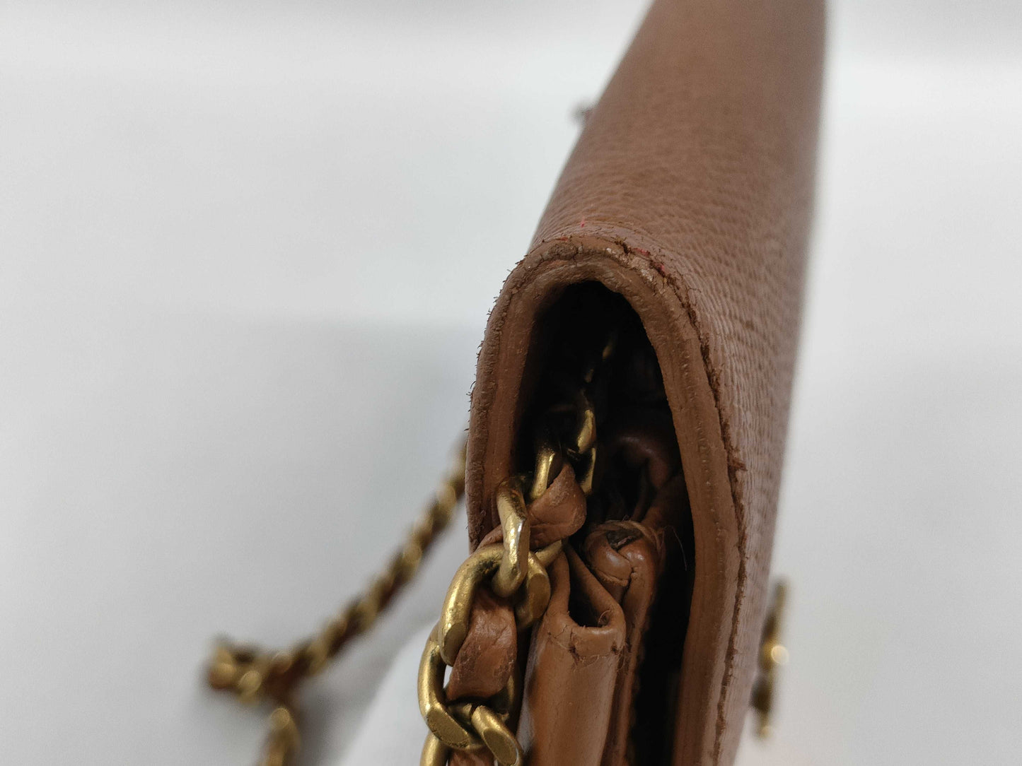 CHANEL Caviar Skin Chain Shoulder Bag