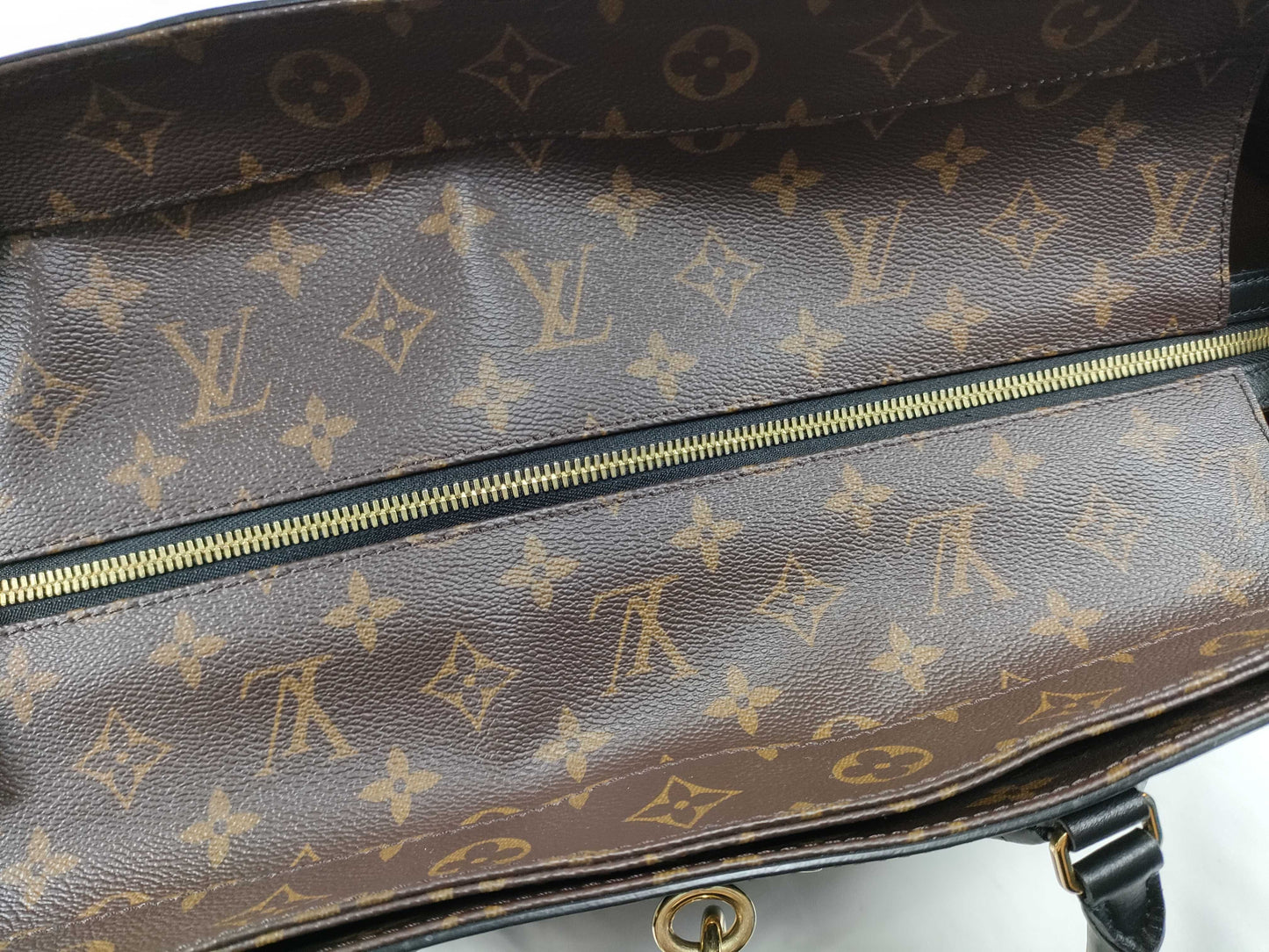 LOUIS VUITTON RFID Unverified DU 4109 Monogram Louis Vuitton Monogram City Steamer XXL M44497 Women's 2-Way Handbag