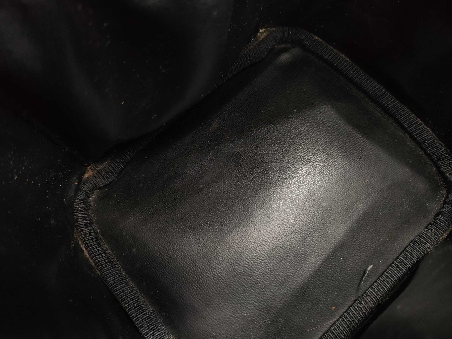 CHANEL Caviar Skin Vanity Handbag Bag