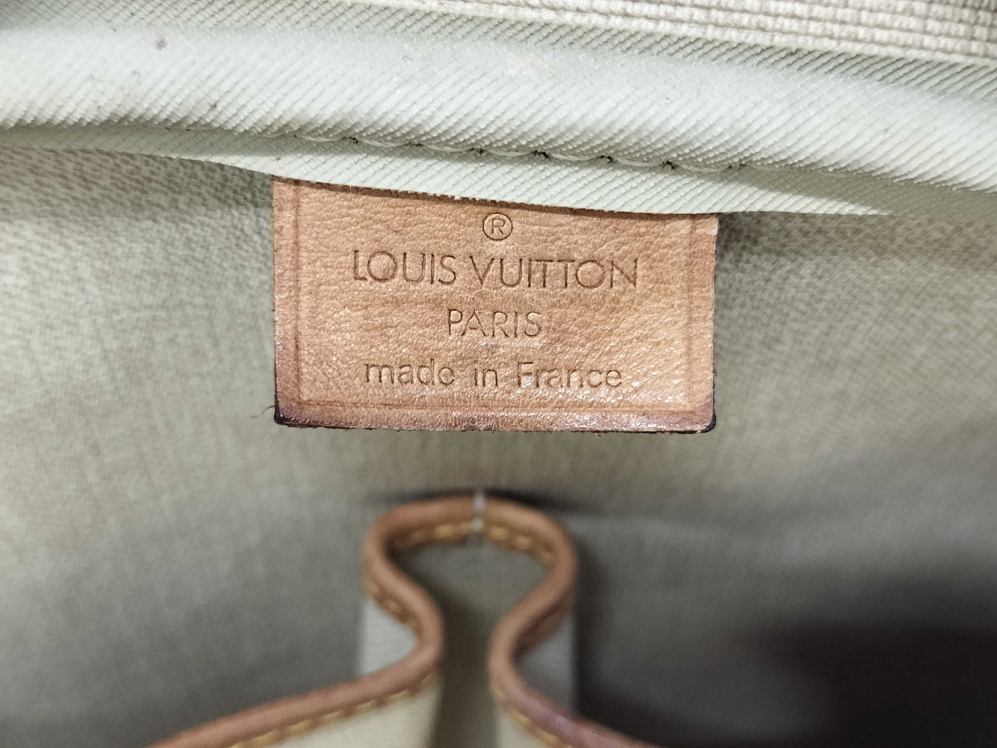LOUIS VUITTON Deauville Boston Bag
