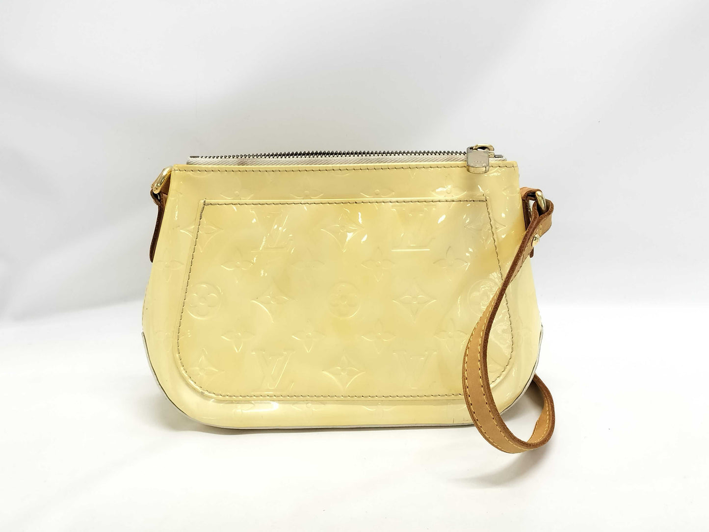 LOUIS VUITTON Vernis Shoulder Bag