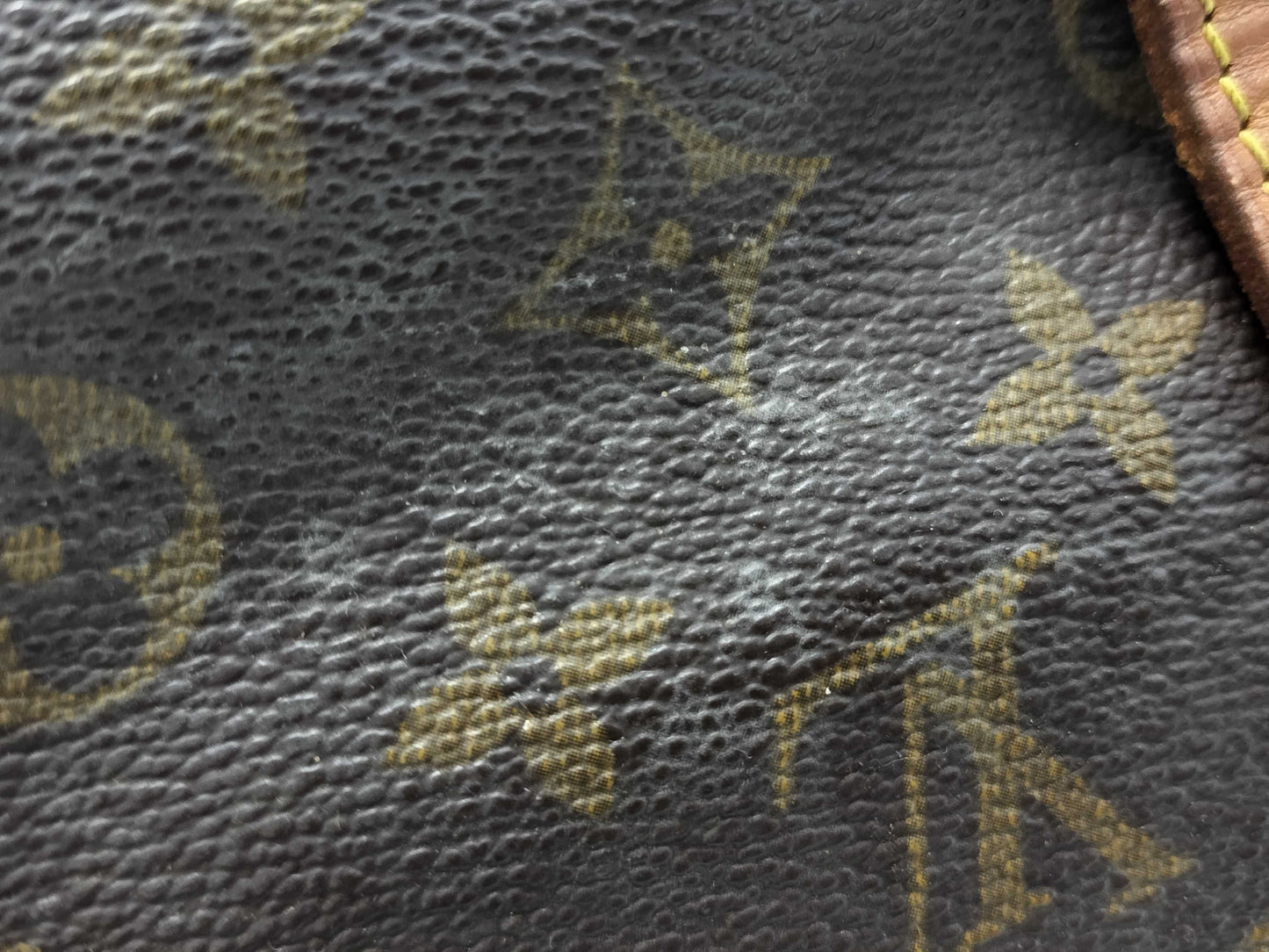 LOUIS VUITTON Saumur Shoulder Bag