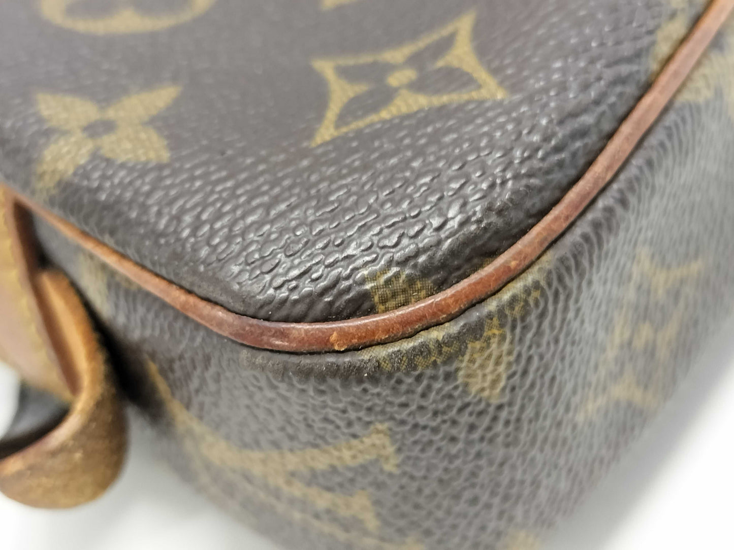 LOUIS VUITTON Marly Bandouliere Shoulder Bag