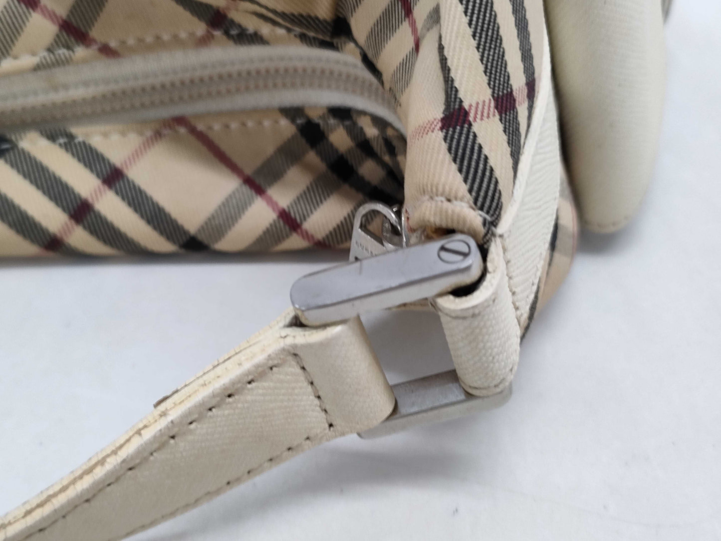 BURBERRY Nova Chuck Handbag Bag