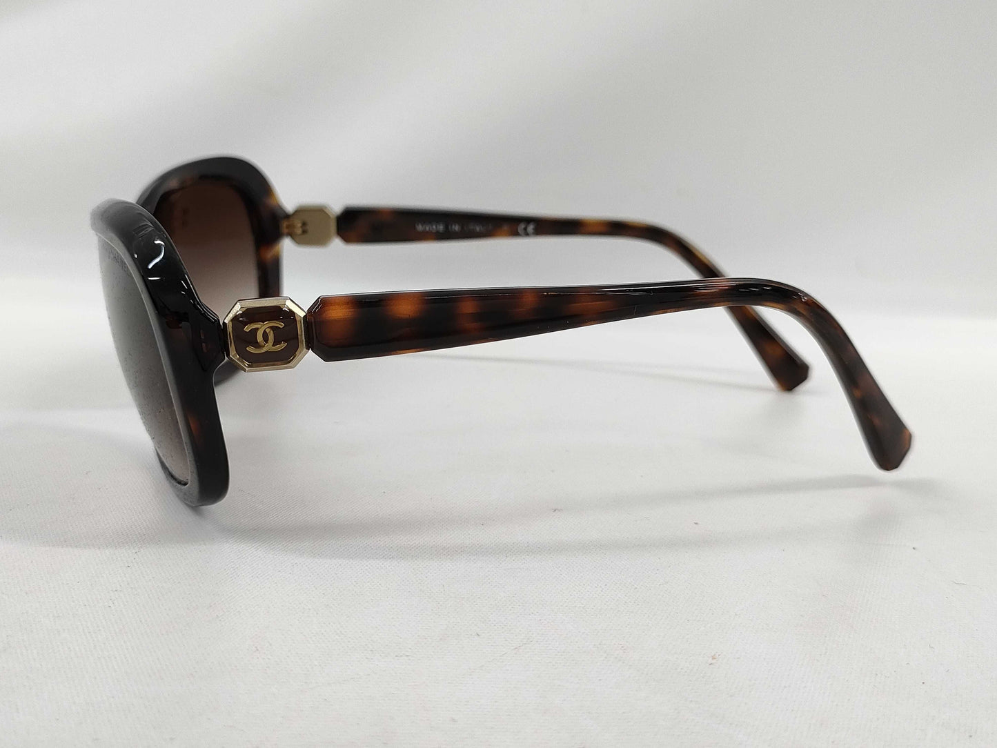 CHANEL Tortoiseshell Sunglasses 5286-A Sunglasses/Eyeglasses