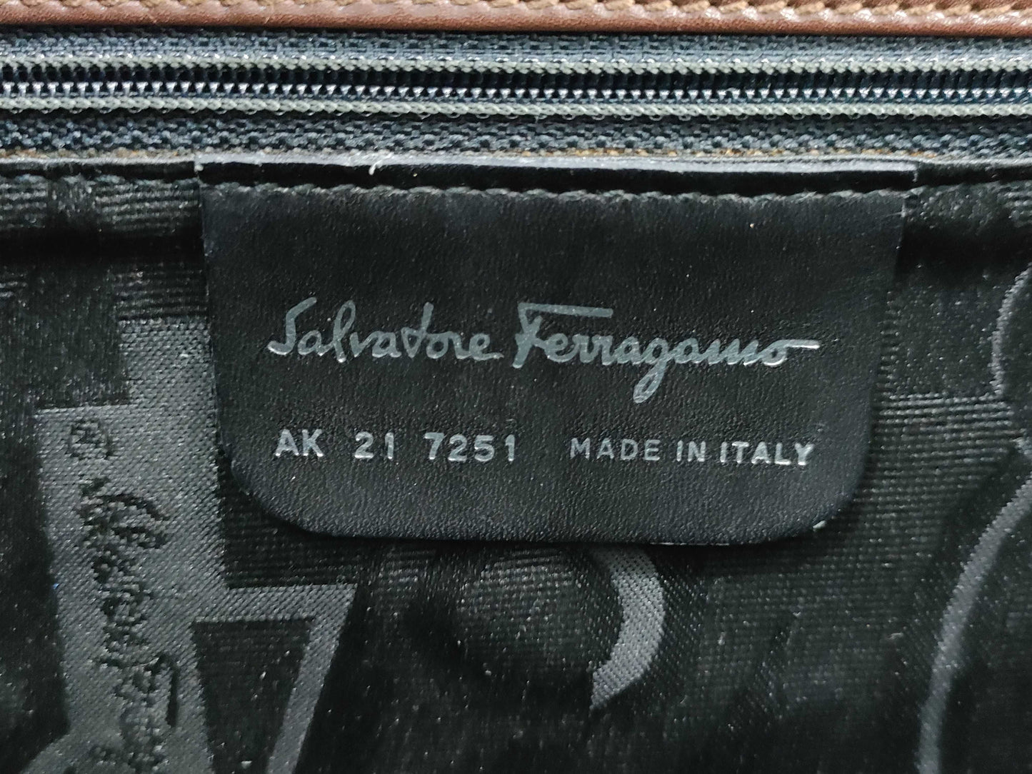 Salvatore Ferragamo Gancini Shoulder Bag Bag