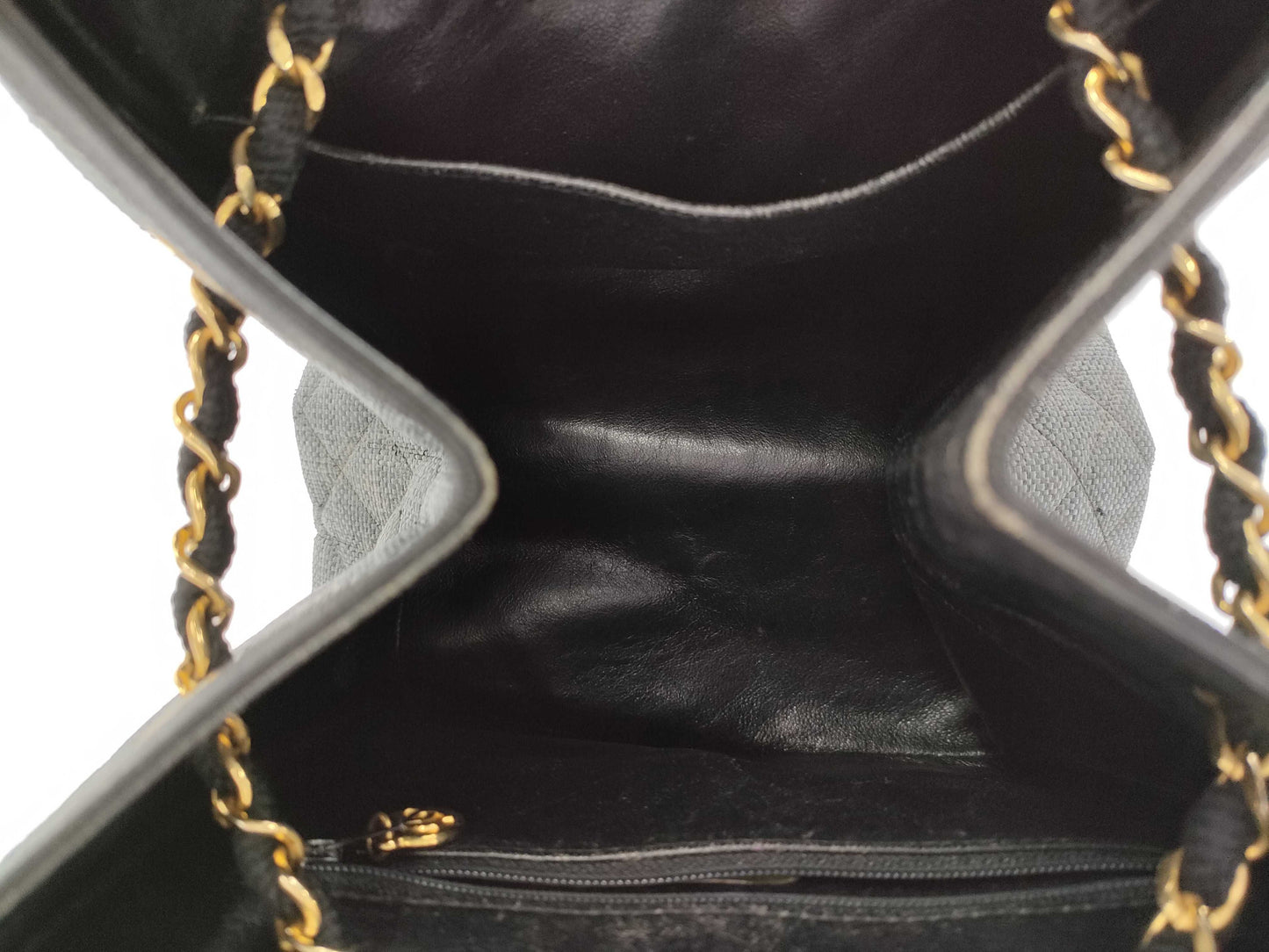 CHANEL Straw Shoulder Bag