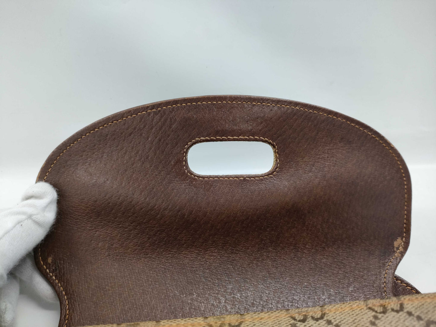 GUCCI GG Canvas Shoulder Bag