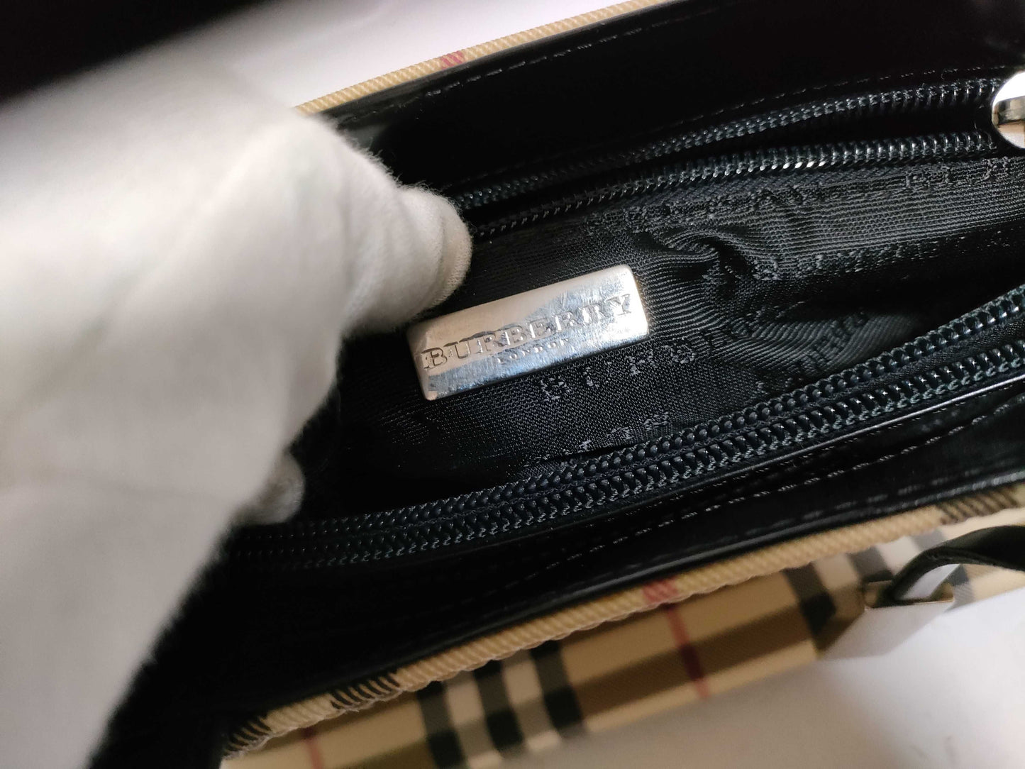 BURBERRY Nova Check Handbag