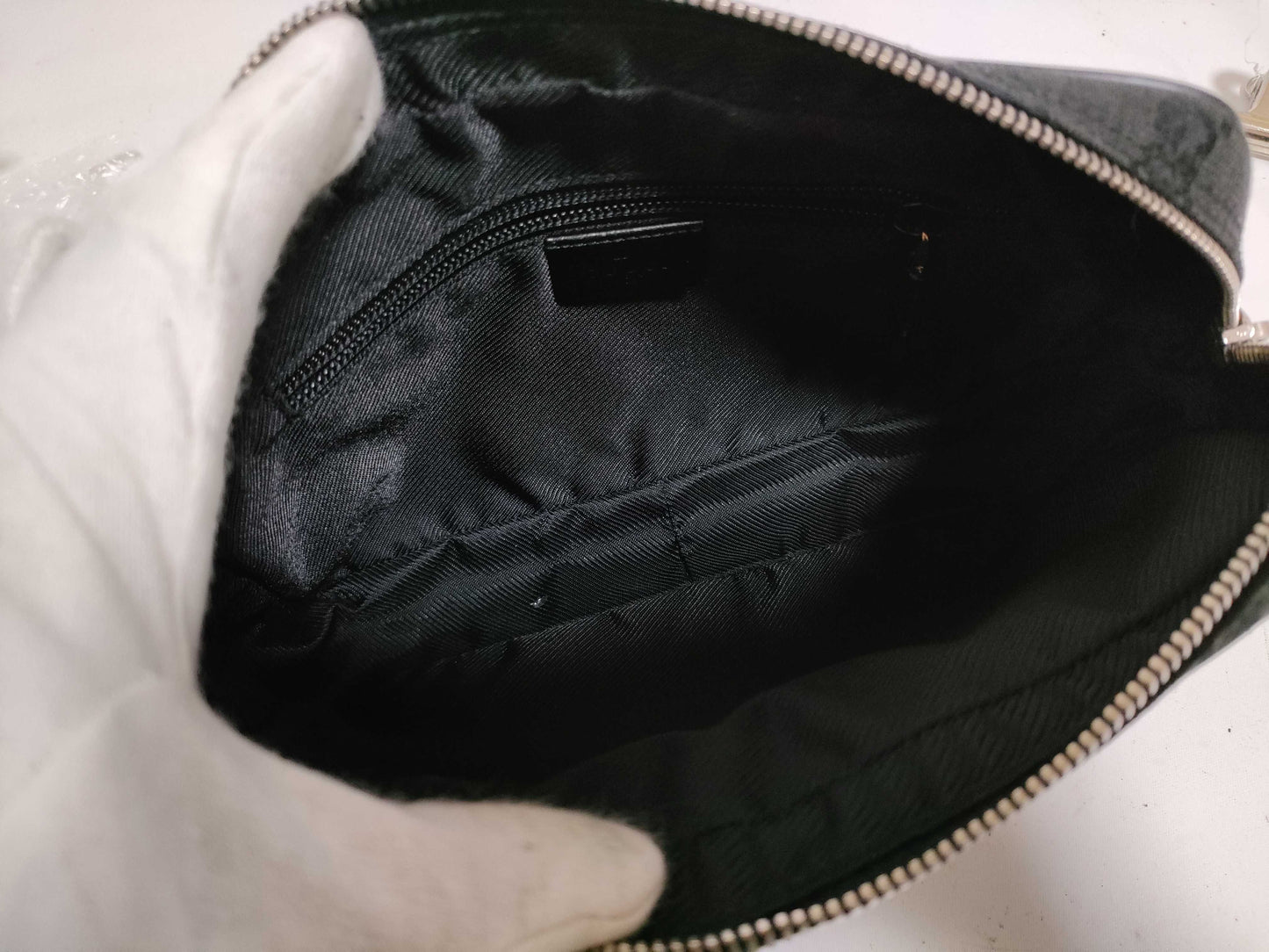 GUCCI GG Canvas Gucci GG Canvas Clutch Bag Second Bag Second Bag