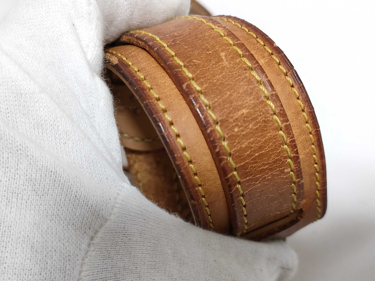 LOUIS VUITTON RFID Unverifiable Monogram Louis Vuitton Gibessiere MM M42247/AR1901 Shoulder Bag with Torn Shoulder Strap
