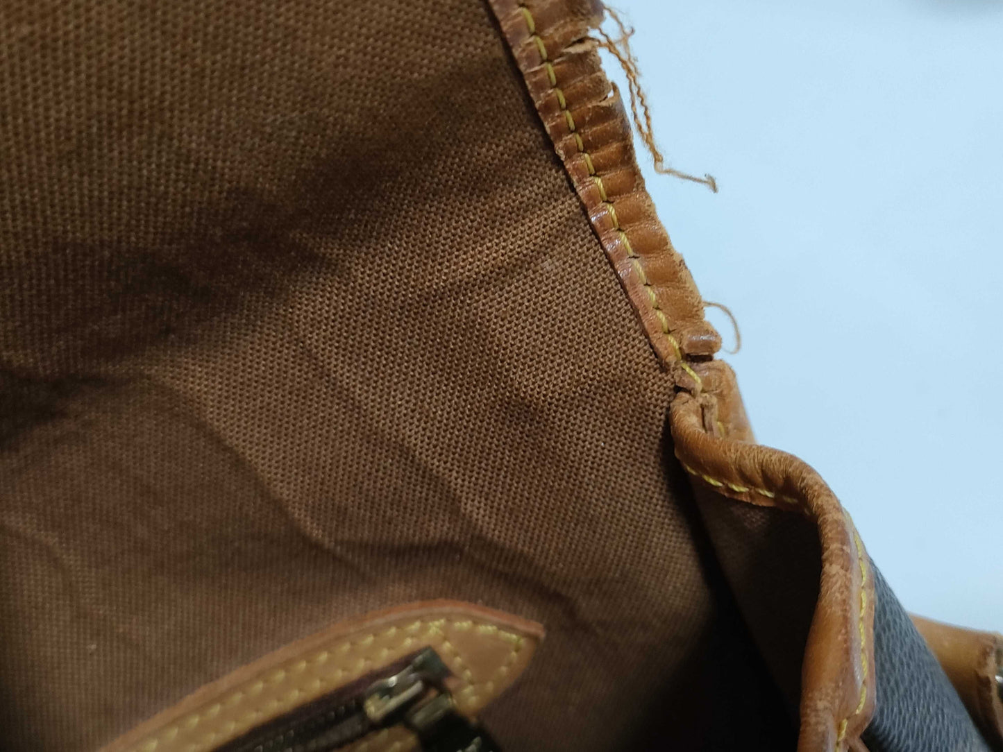 LOUIS VUITTON RFID Unverifiable Monogram Louis Vuitton Gibessiere MM M42247/AR1901 Shoulder Bag with Torn Shoulder Strap