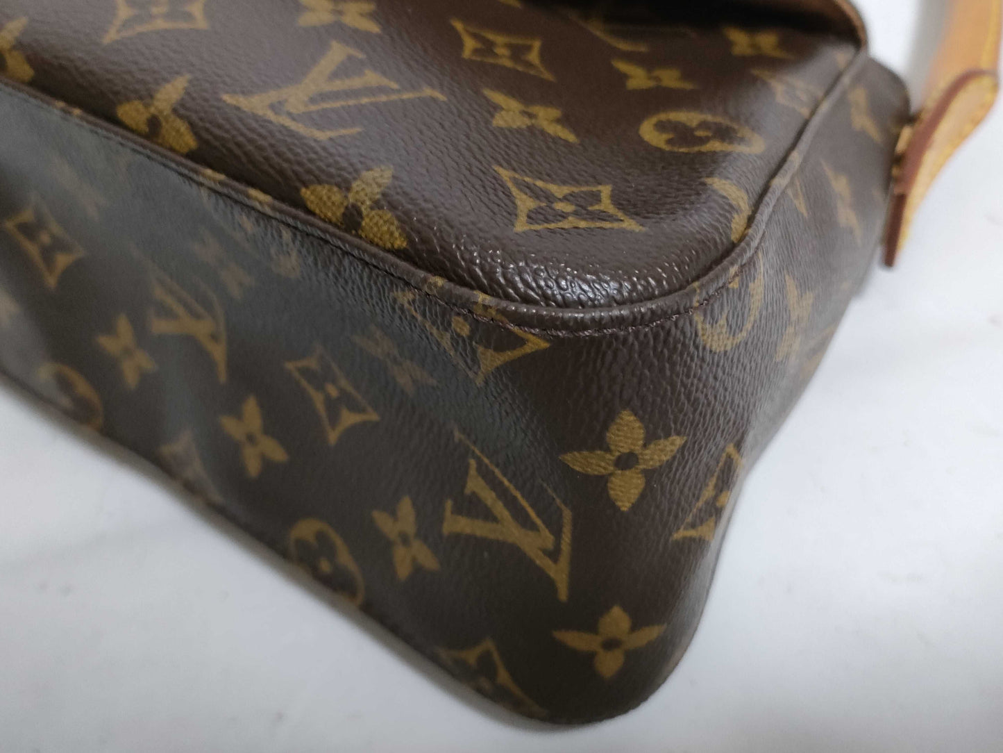 LOUIS VUITTON RFID Unverified Monogram Louis Vuitton Monogram Mini Looping Handbag M51147/SD1002