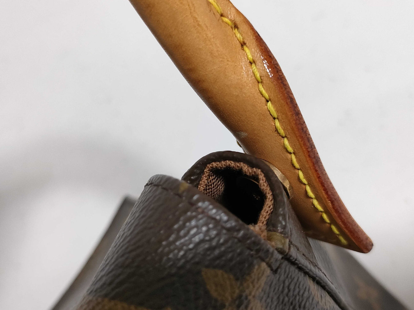 LOUIS VUITTON RFID Unverified Monogram Louis Vuitton Monogram Mini Looping Handbag M51147/SD1002