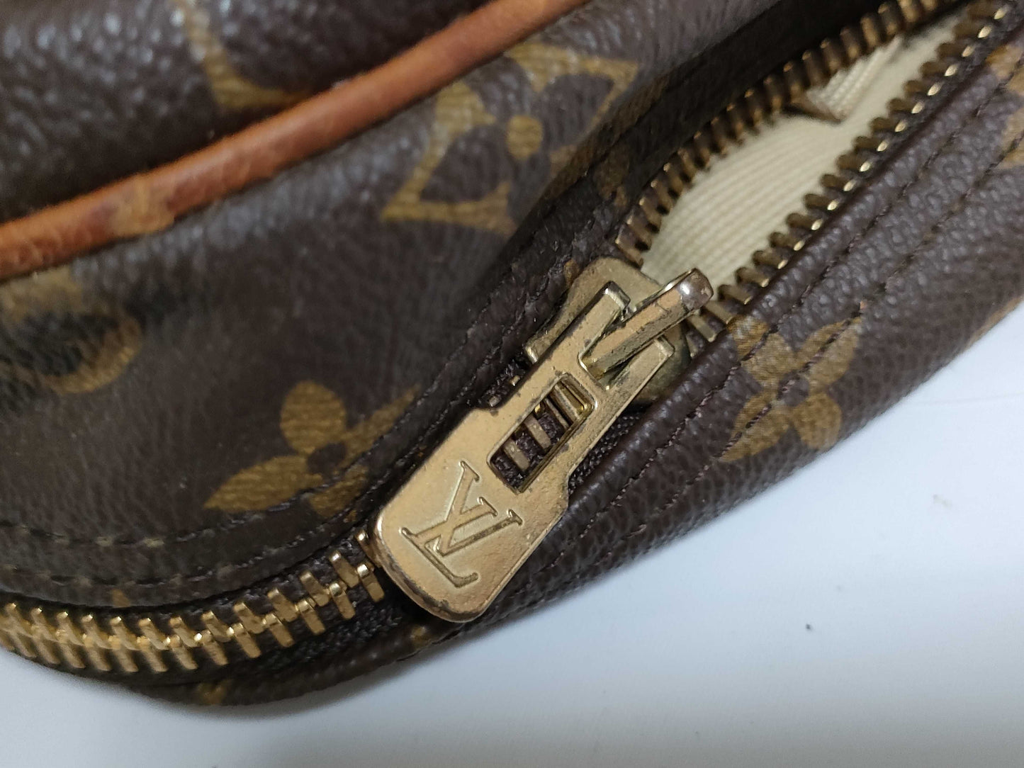 LOUIS VUITTON RFID Unverifiable Monogram Louis Vuitton Sirius 55 M41404/9002VX Business Bag