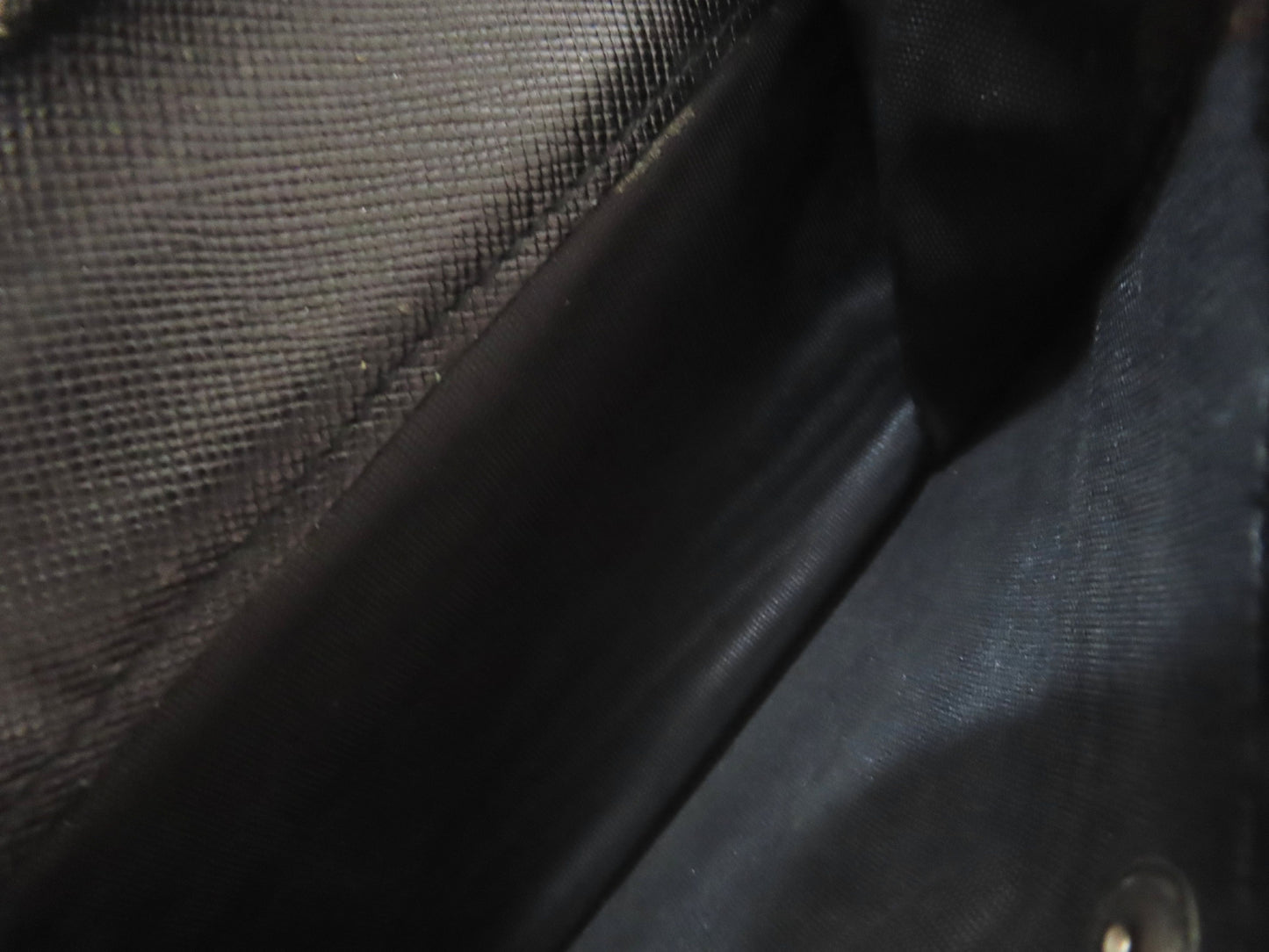 PRADA Saffiano Wallet