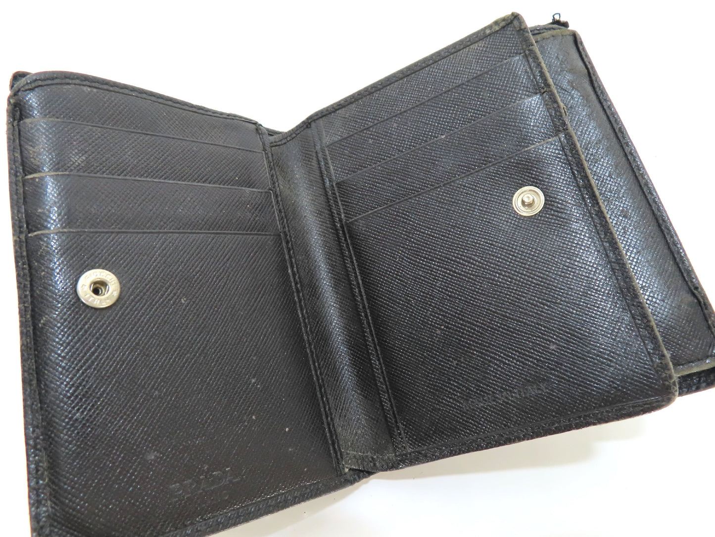 PRADA Saffiano Wallet