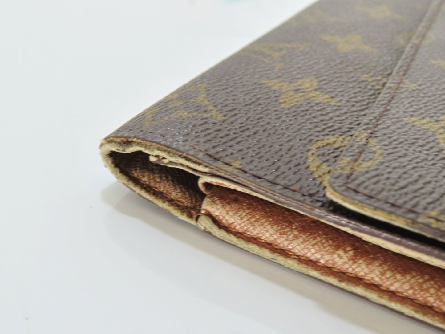 LOUIS VUITTON Monogram Louis Vuitton Monogram Portefeuille International M61217/TH0995 Wallet