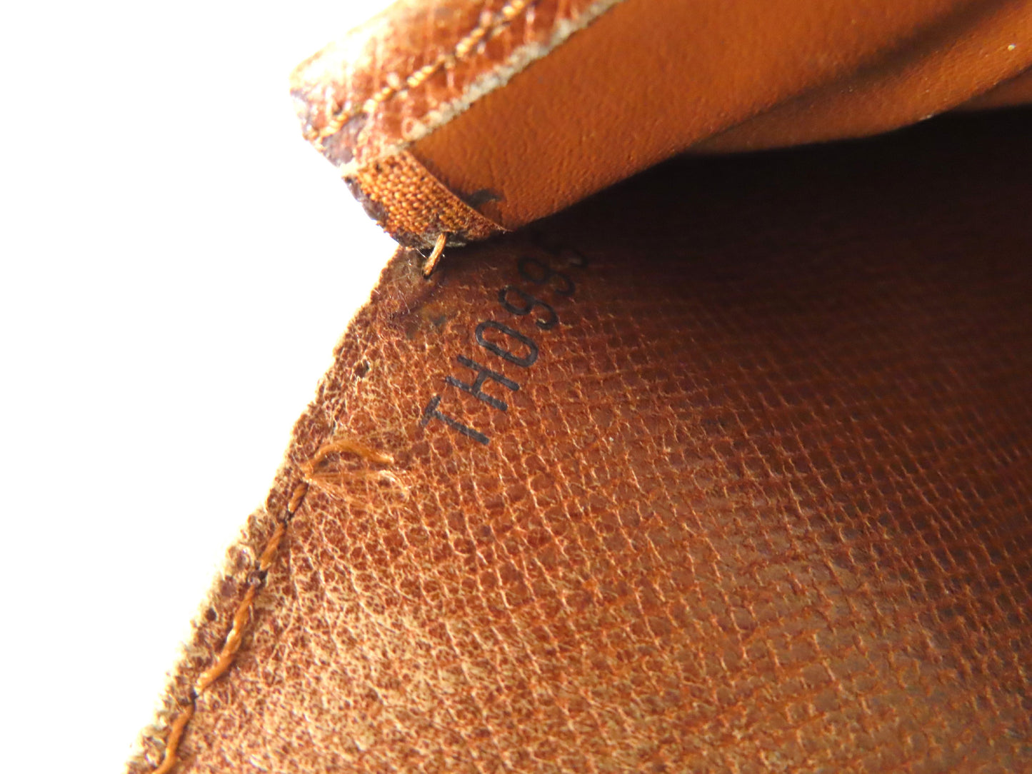 LOUIS VUITTON Monogram Louis Vuitton Monogram Portefeuille International M61217/TH0995 Wallet