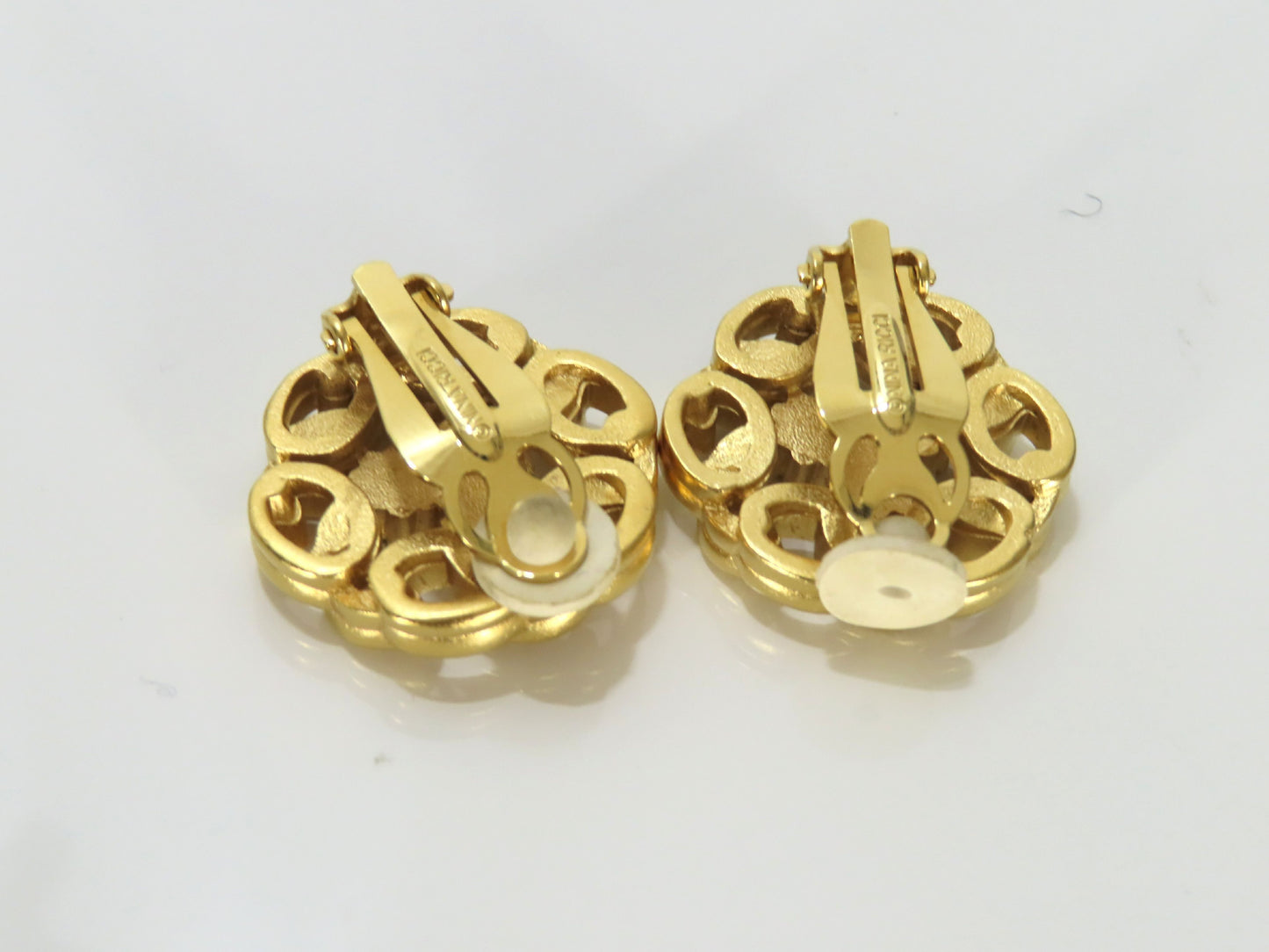 NINA RICCI Earrings and Necklace Set