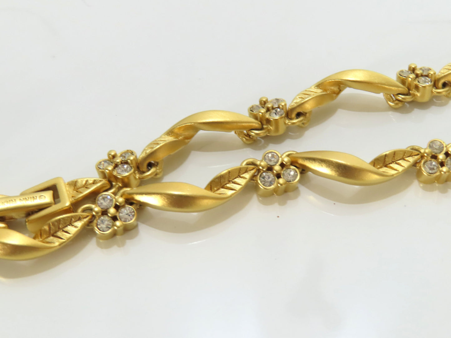 NINA RICCI Earrings and Necklace Set