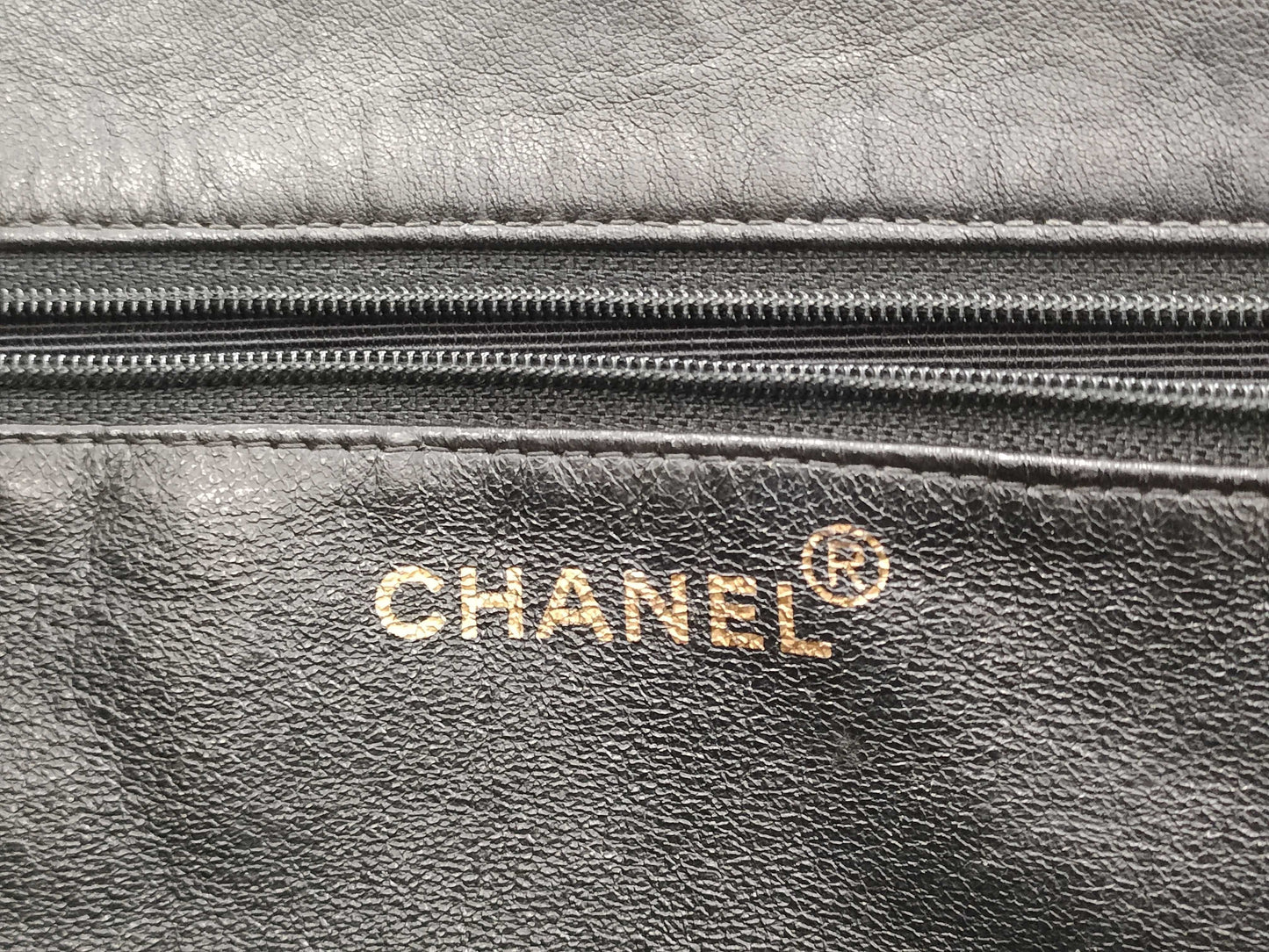 CHANEL CHANEL Chain Tote Bag